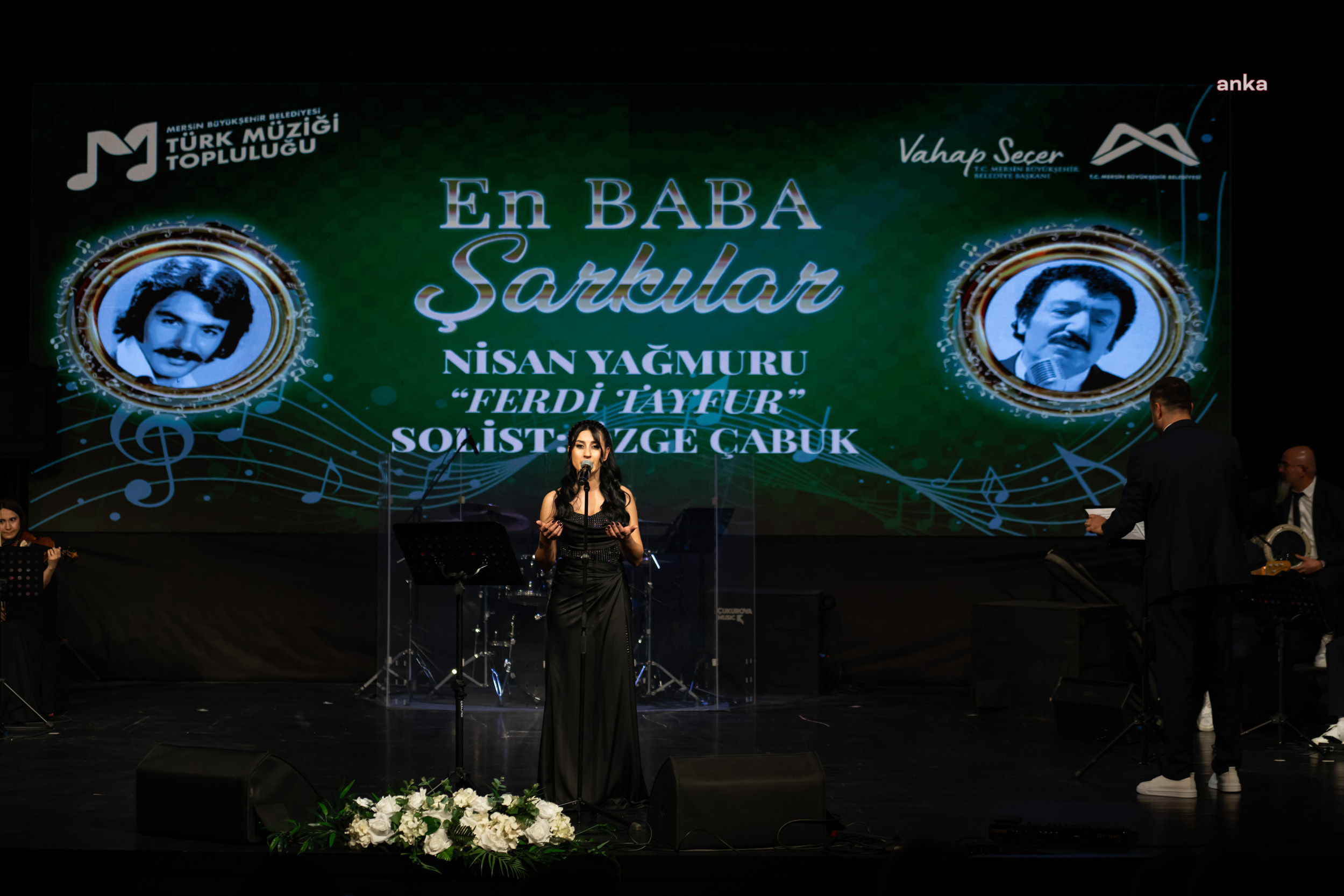 Mersin Büyükşehir Belediyesi Türk Müziği Topluluğu'ndan “En Baba Şarkılar” konseri