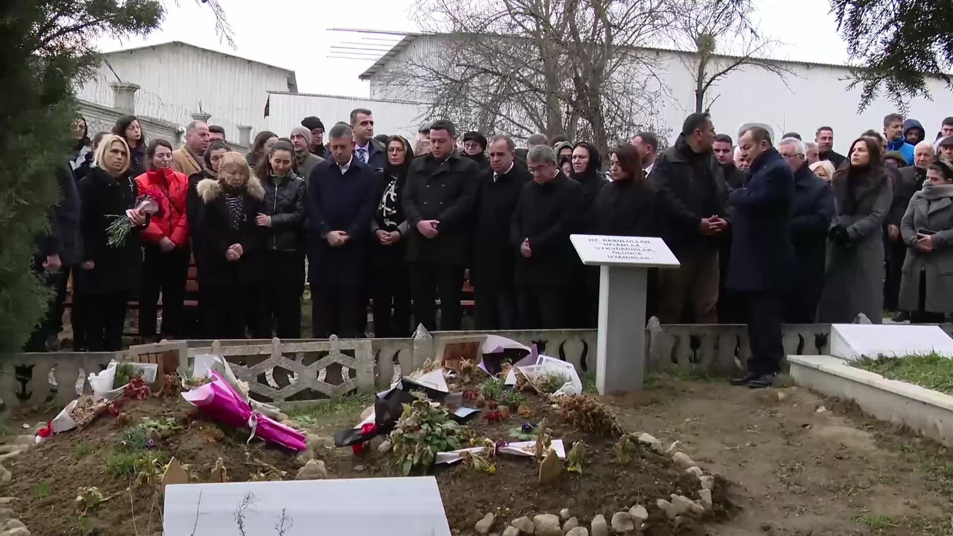 Özgür Özel, Bolu’da... “Gerektiği zaman emperyalistlere gerekli direnci gösteremezseniz siz de bu emperyalizmin hedefi haline gelirsiniz”