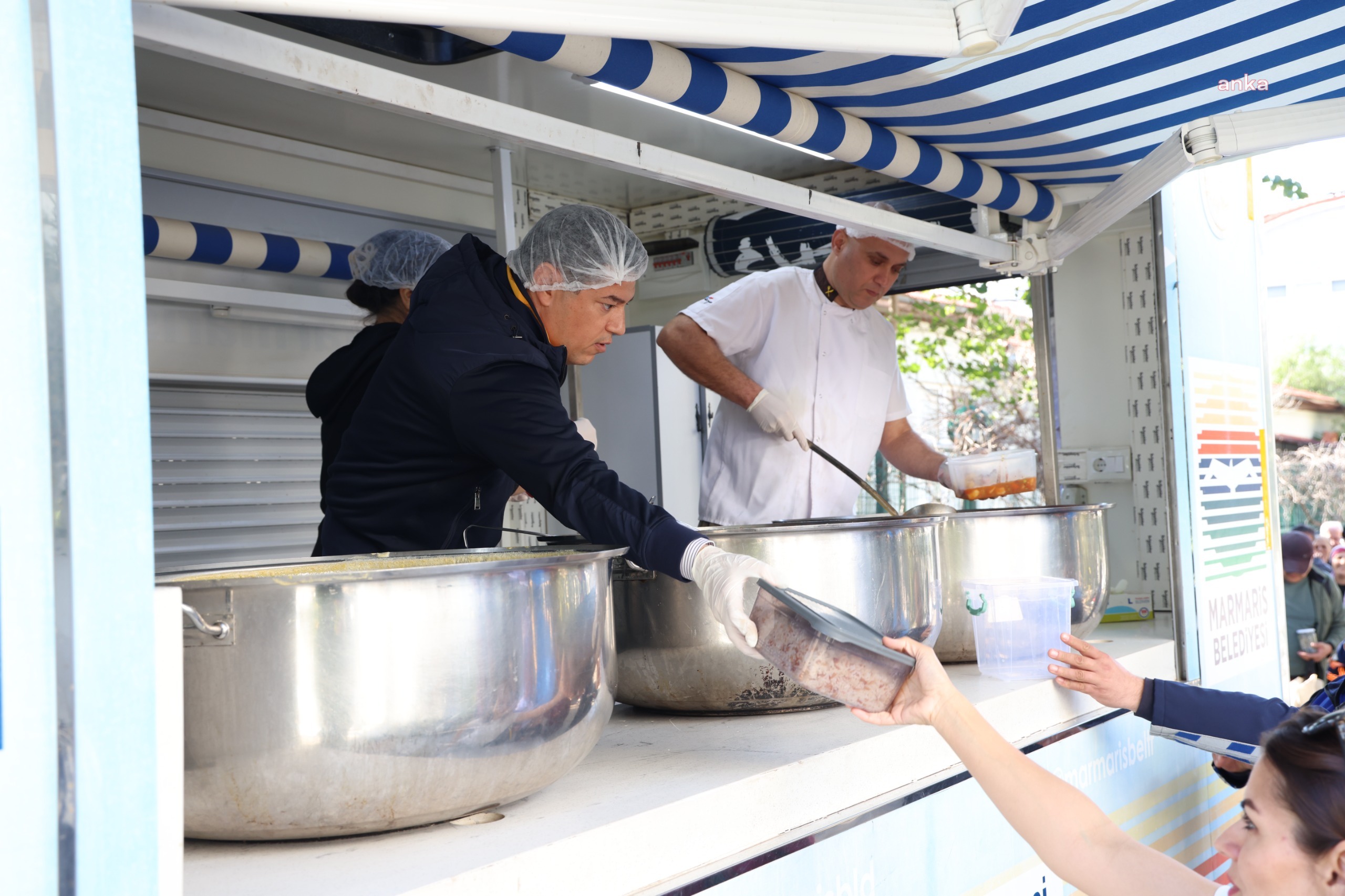Marmaris Belediyesi, ramazan ayında her gün 3 çeşit yemek dağıtacak