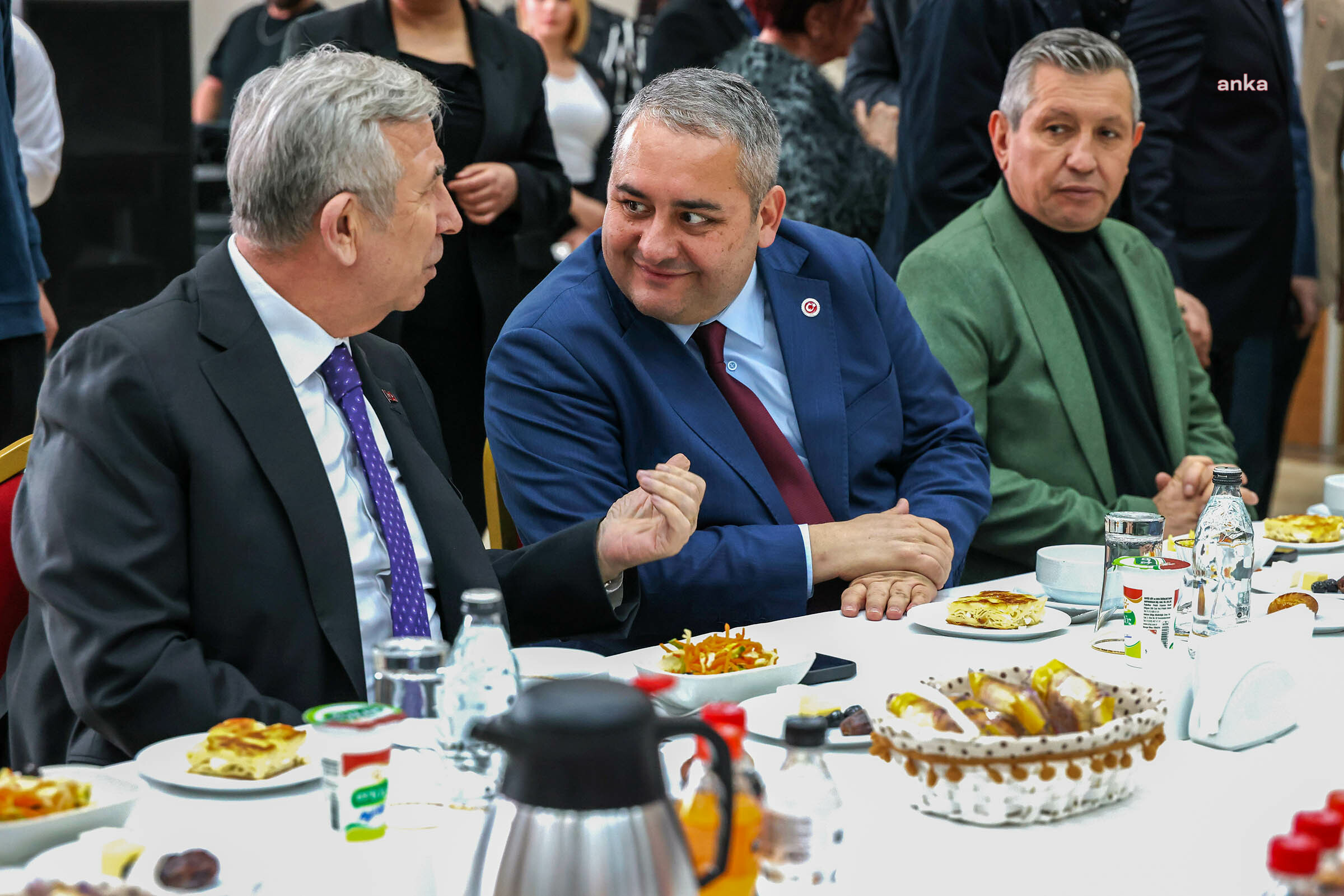 Keçiören Belediyesi, şehit aileleri ve gaziler onuruna iftar programı düzenledi