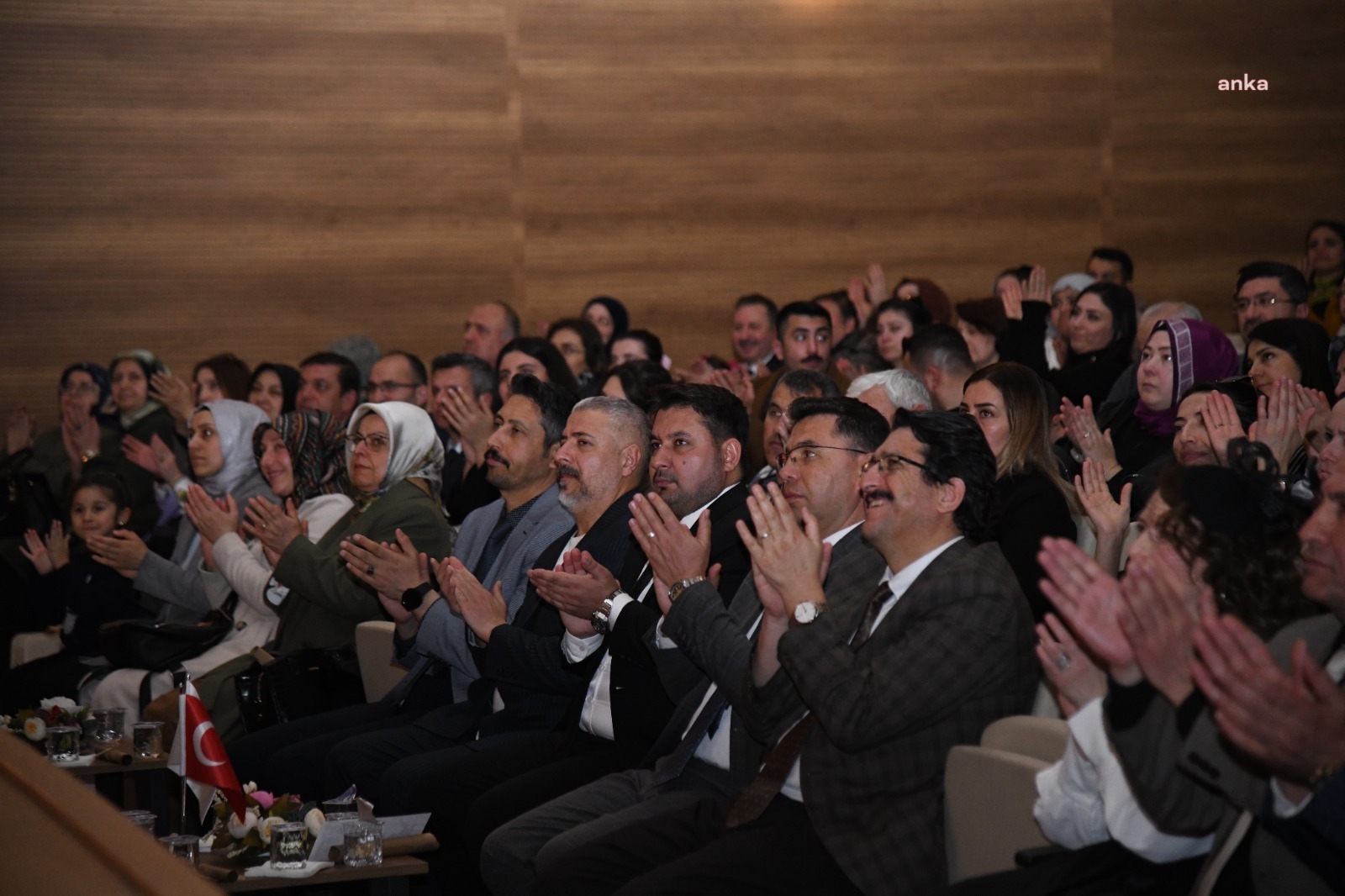 Kahramankazan Belediye Başkanı Selim Çırpanoğlu liselilerin şiir programına katıldı