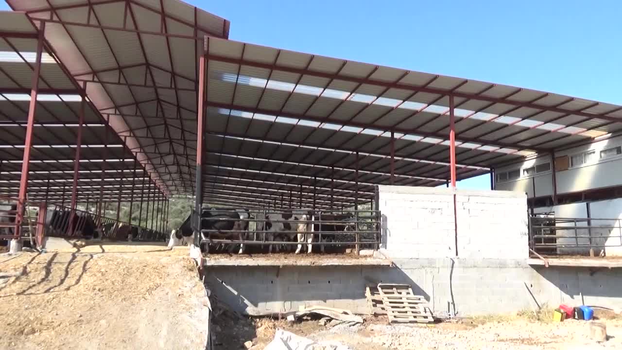 MERSİN BÜYÜKŞEHİR’DEN SÜT ÜRETİCİLERİNE SOĞUTMA TANKI DESTEĞİ