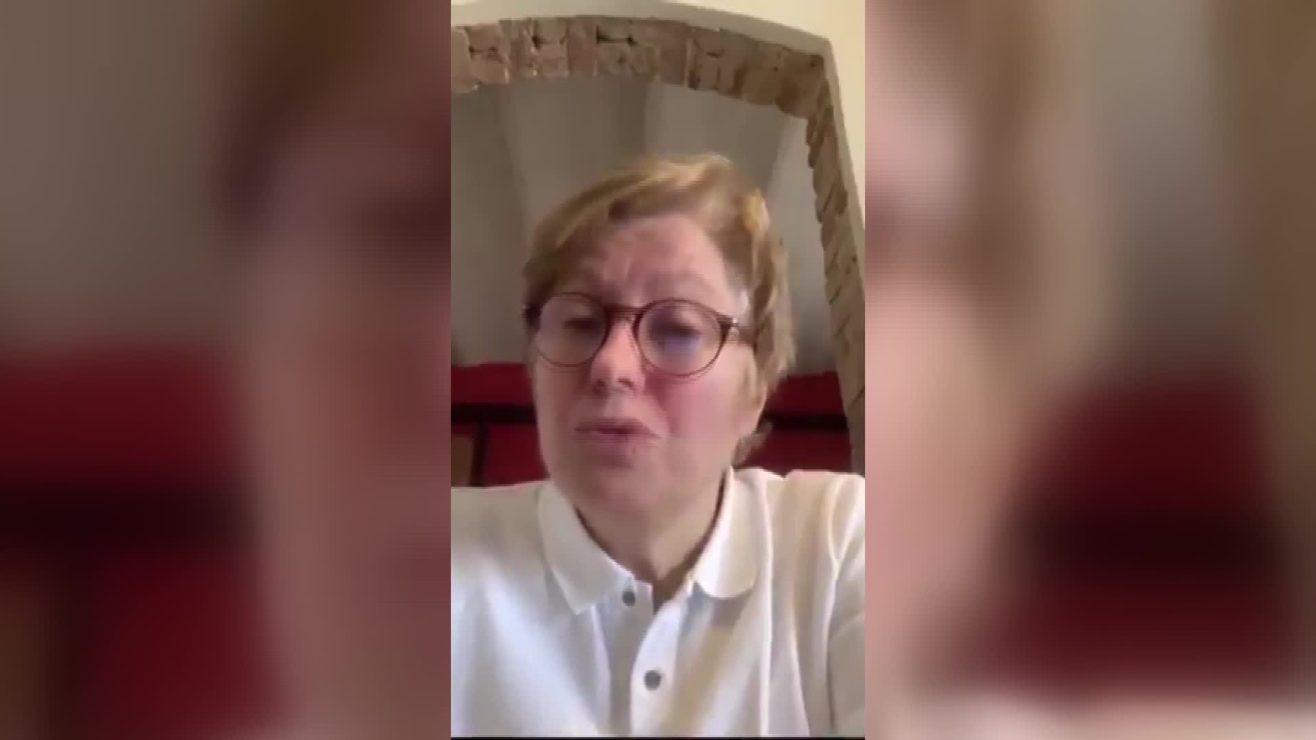 KORONAVİRÜSÜ YENEN KADİR HAS ÜNİVERSİTESİ REKTÖRÜ'NDEN GENÇLERE ÇAĞRI "LÜTFEN, LÜTFEN YUVANIZDA KALIN"