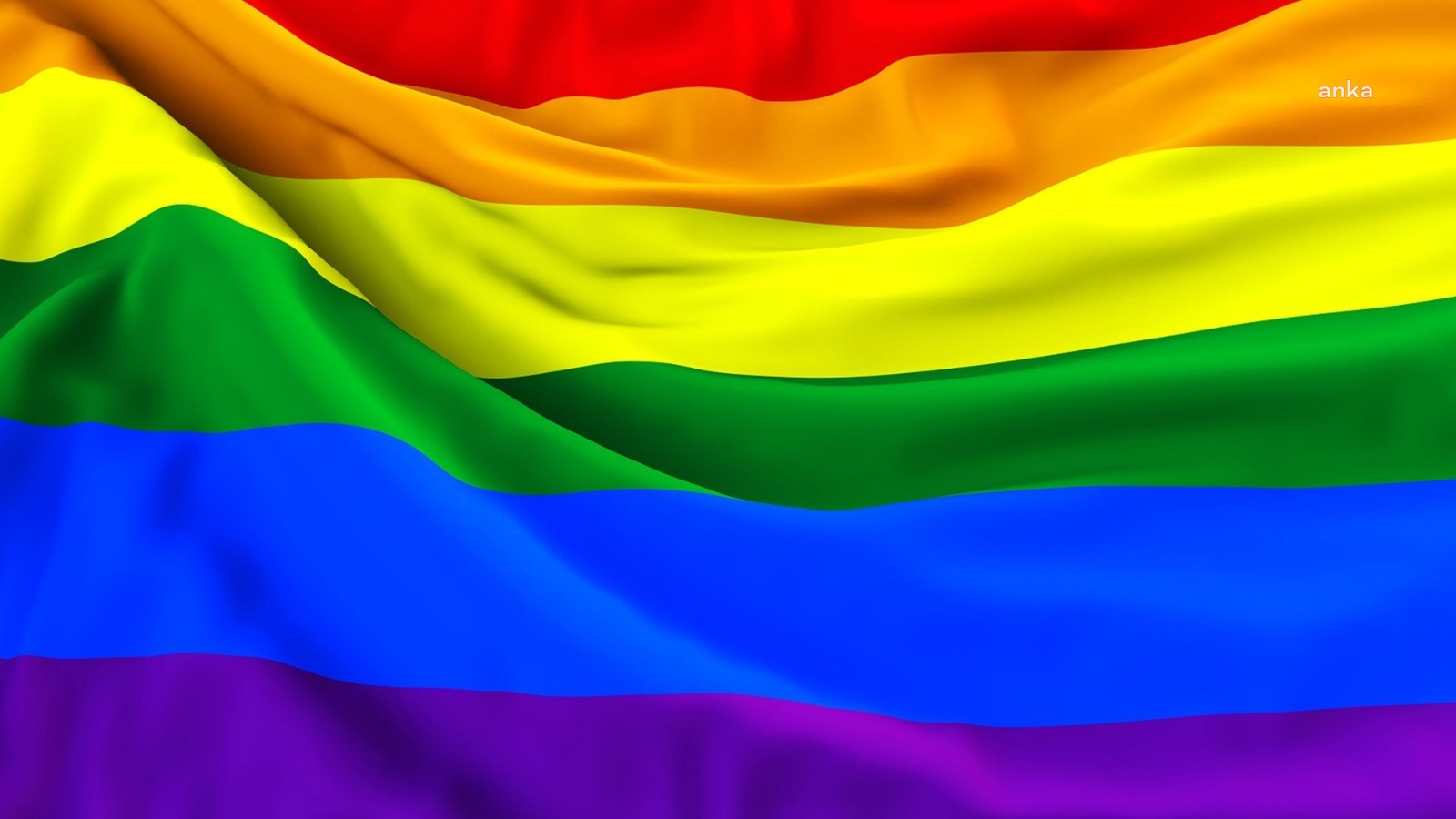 LGBTİ  derneklerinden cinsiyet değişikliğinde düzenlemeler içeren kanun taslağına tepki: ''Bu yasa aldığımız nefese göz dikiyor"