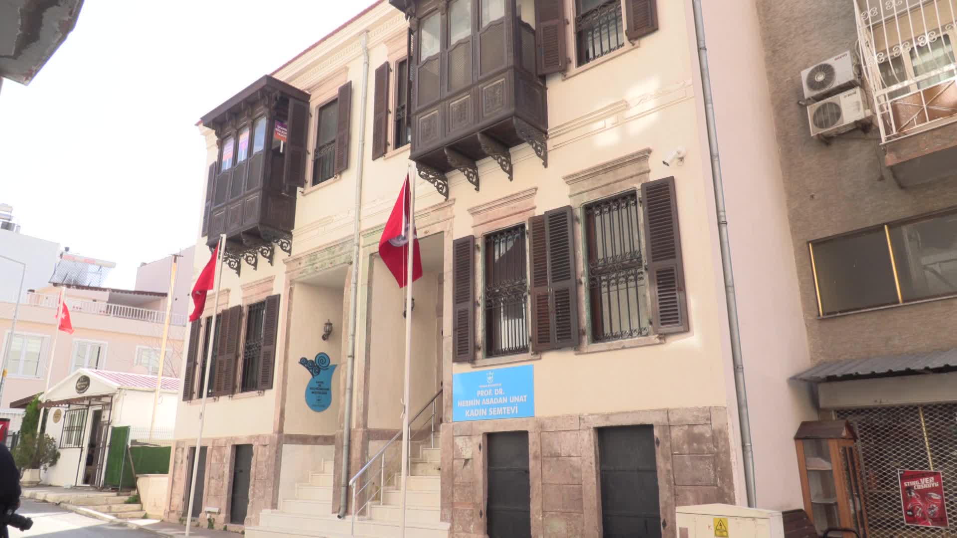Konak’ta kadın gücü: Karanlıktan azmiyle ‘Kurtul’du