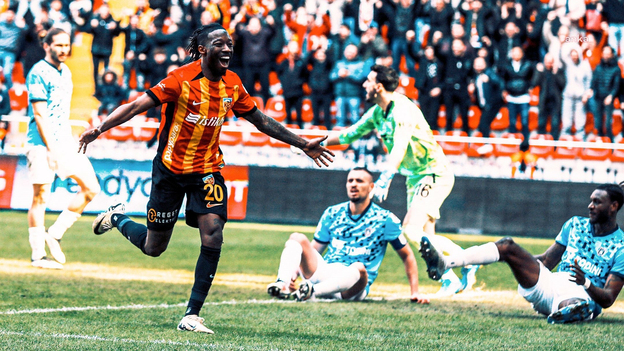 Kayserispor,  Başakşehir’i 3-1 mağlup etti