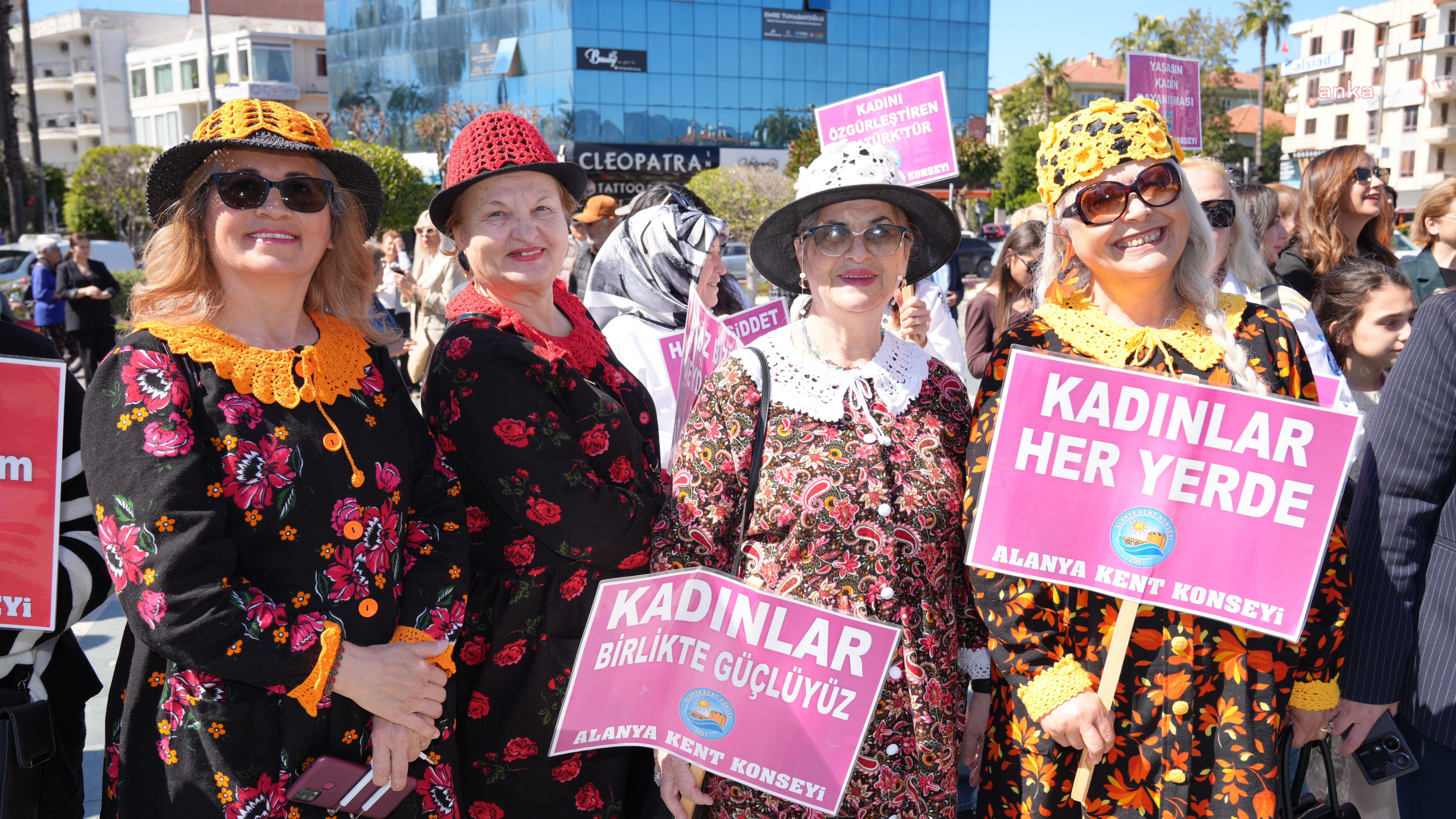 Alanya’da 8 Mart Dünya Emekçi Kadınlar Günü etkinliklerle kutlandı