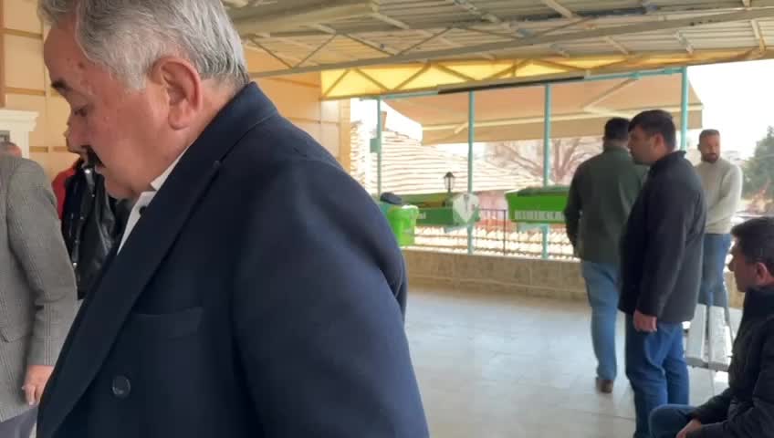 Kırıkkale'de şofbenden sızan gaz nedeniyle hayatını kaybeden baba-kız son yolculuğuna uğurlandı