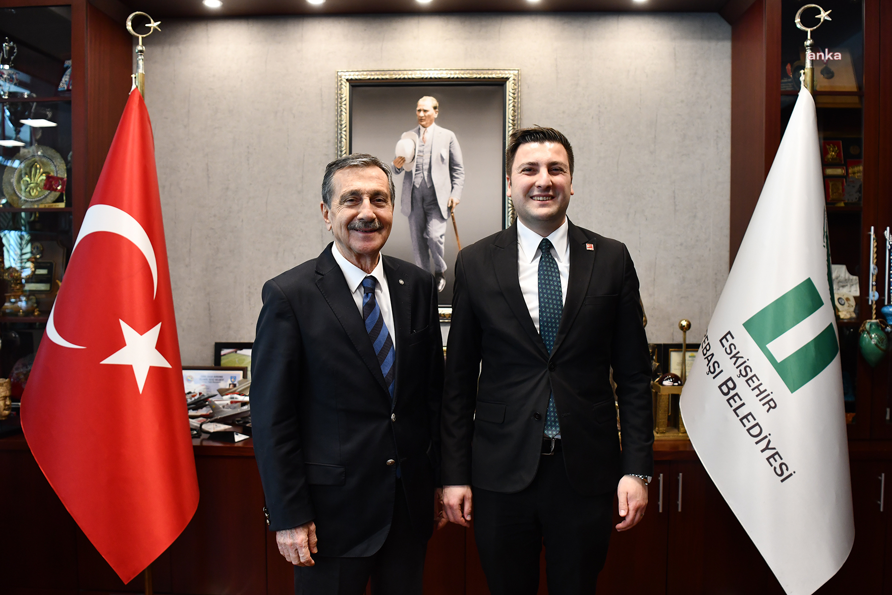 Tepebaşı Belediye Başkanı Ataç, CHP'li Esen'i makamında ağırladı