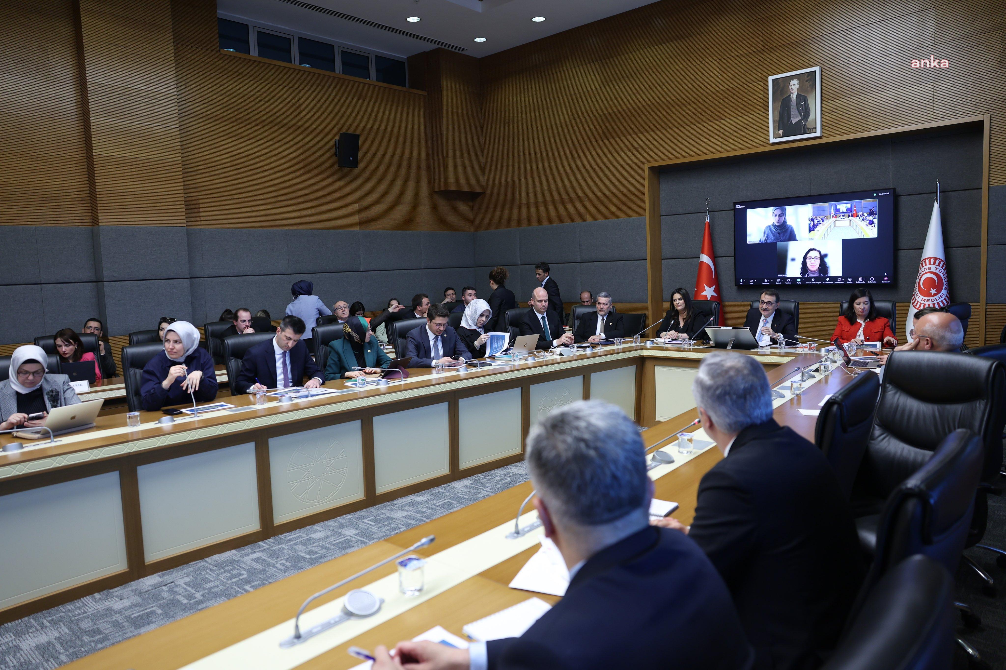 Yapay Zeka Araştırma Komisyonu... Prof. Dr. Türkbağ: "Yapay zekanın sorumluluk sahibi olarak çalışması için etiğe ihtiyaç var"