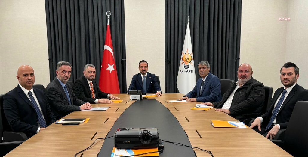 AK Parti Genel Başkan Yardımcısı Kürşad Zorlu, Suriye Türkmen Meclisi Başkanı Faysal Cuma Öztürk ile görüştü