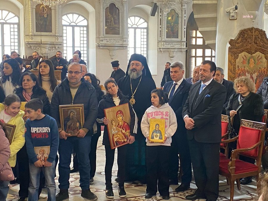 Yunan milletvekili Farantouris: ''Suriye’de 7 bin Hristiyan ve Alevi katledildi''
