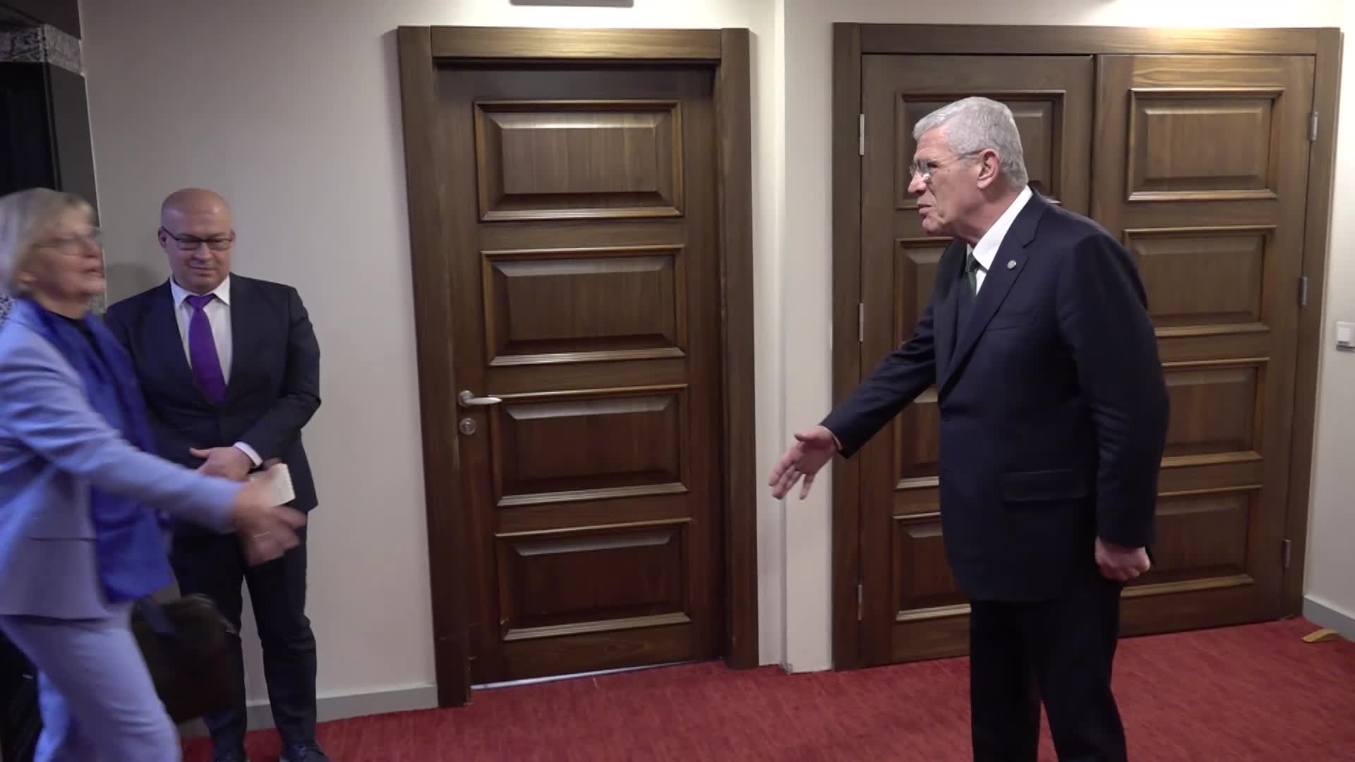 İYİ Parti lideri Dervişoğlu, Federal Almanya Büyükelçisi Sorg ile bir araya geldi