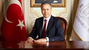 İSTANBUL VALİSİ: ŞEHİRLER ARASI YOLCULUKTA TAKSİ VE İNTERNET UYGULAMASI YASAK