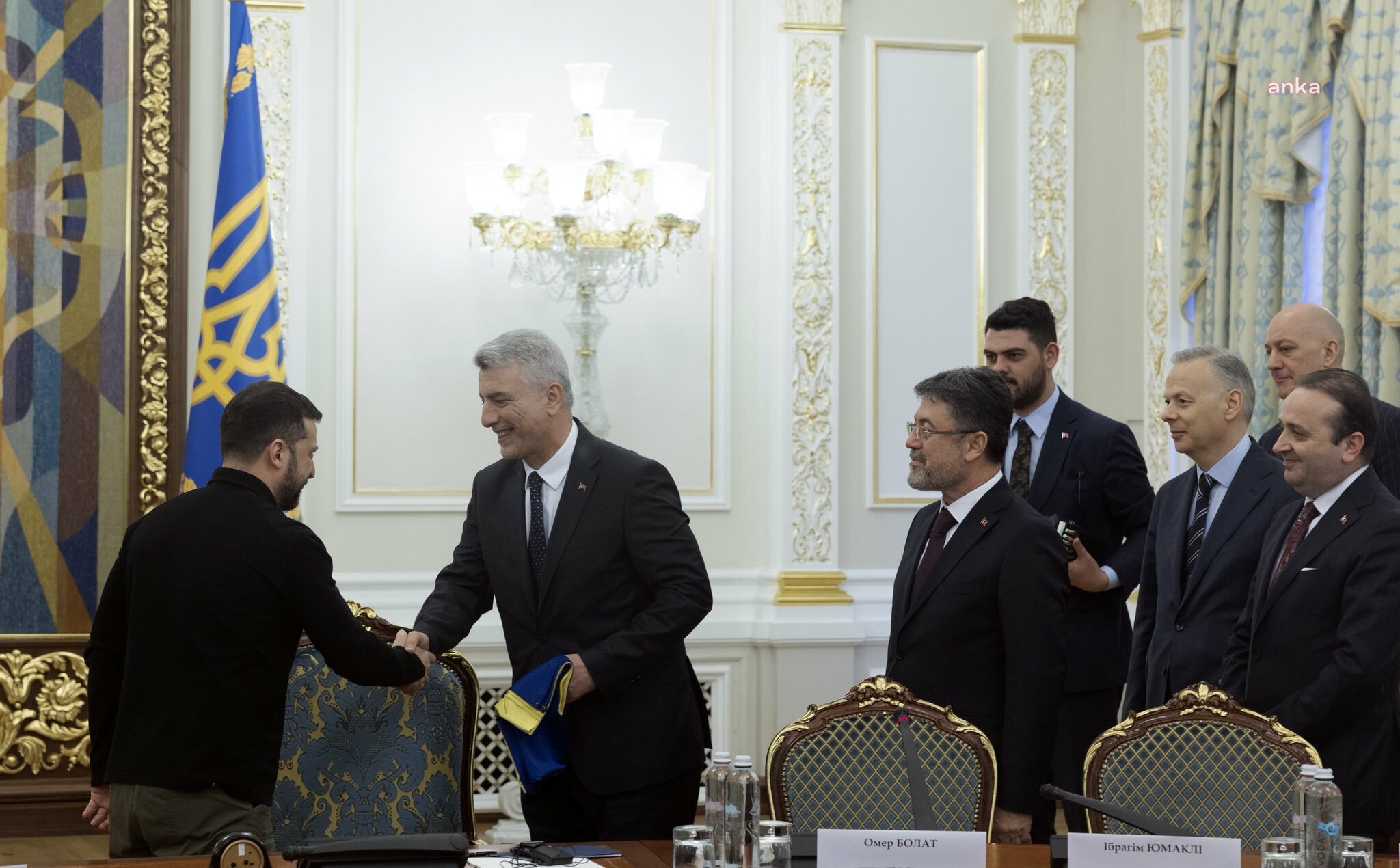 Bakan Bolat, Ukrayna Devlet Başkanı Volodimir Zelenski ile bir araya geldi