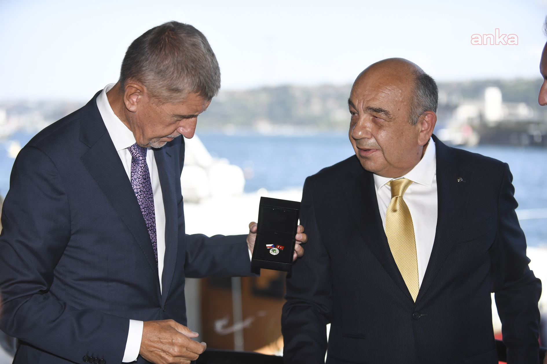 ÇEK LİYAKAT MADALYASI  AHMET YÜCE’YE VERİLDİ
