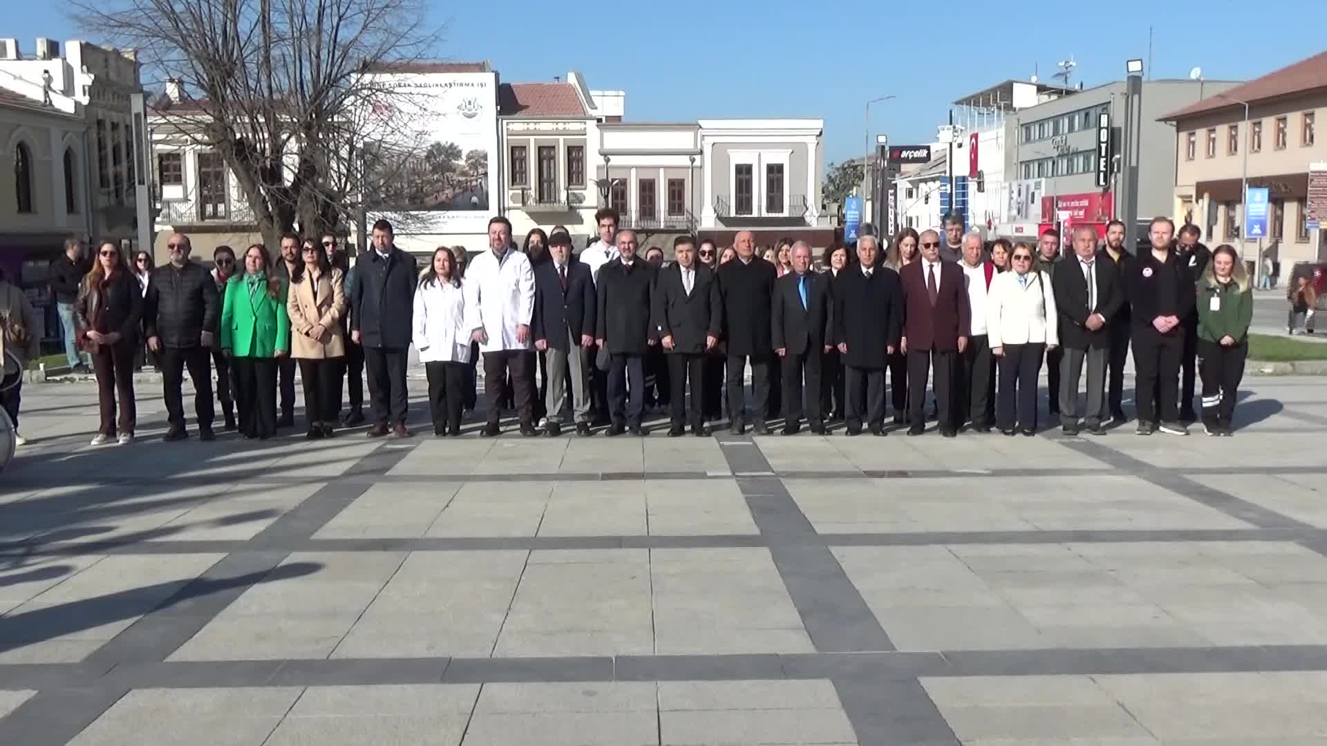 Edirne'de 14 Mart Tıp Bayramı kutlandı