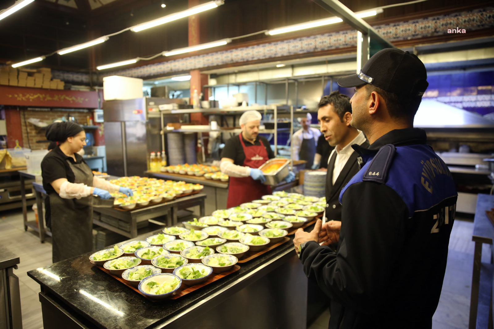 Eyüpsultan Belediyesi zabıta ekiplerinden lokanta ve restoranlara denetim