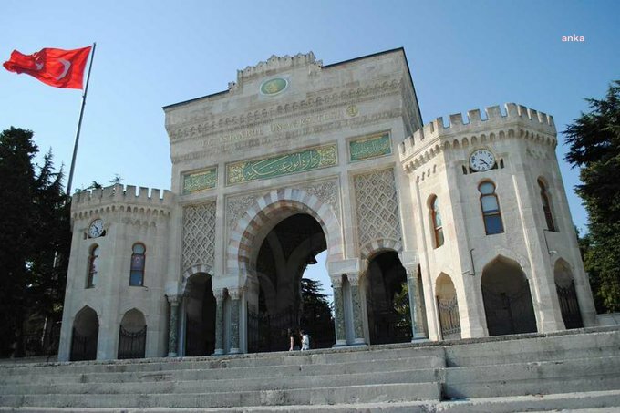 ÜNİVDER: İstanbul Üniversitesi'nin yargısal süreçte siyasi iktidar lehine açıkça taraf haline getirilmeye çalışılmasına itiraz ediyoruz