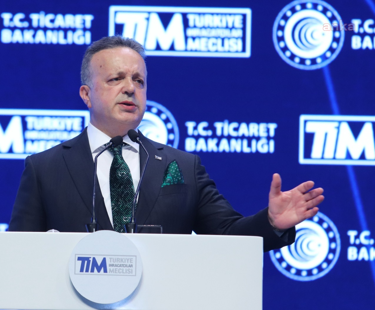 COVİD-19 ÜRÜNLERİ İHRACATI 780 MİLYON DOLARA ULAŞTI