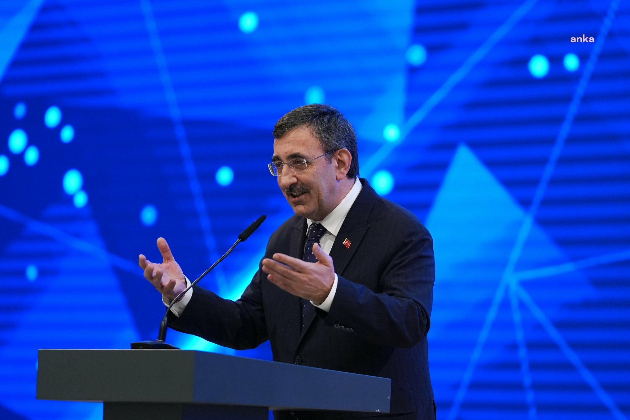 Cevdet Yılmaz: "Suriyelilerin ülkelerine geri dönüşleri hızlandı; 9 Aralık-16 Mart arasında 145 bin 639 kişi geri döndü"