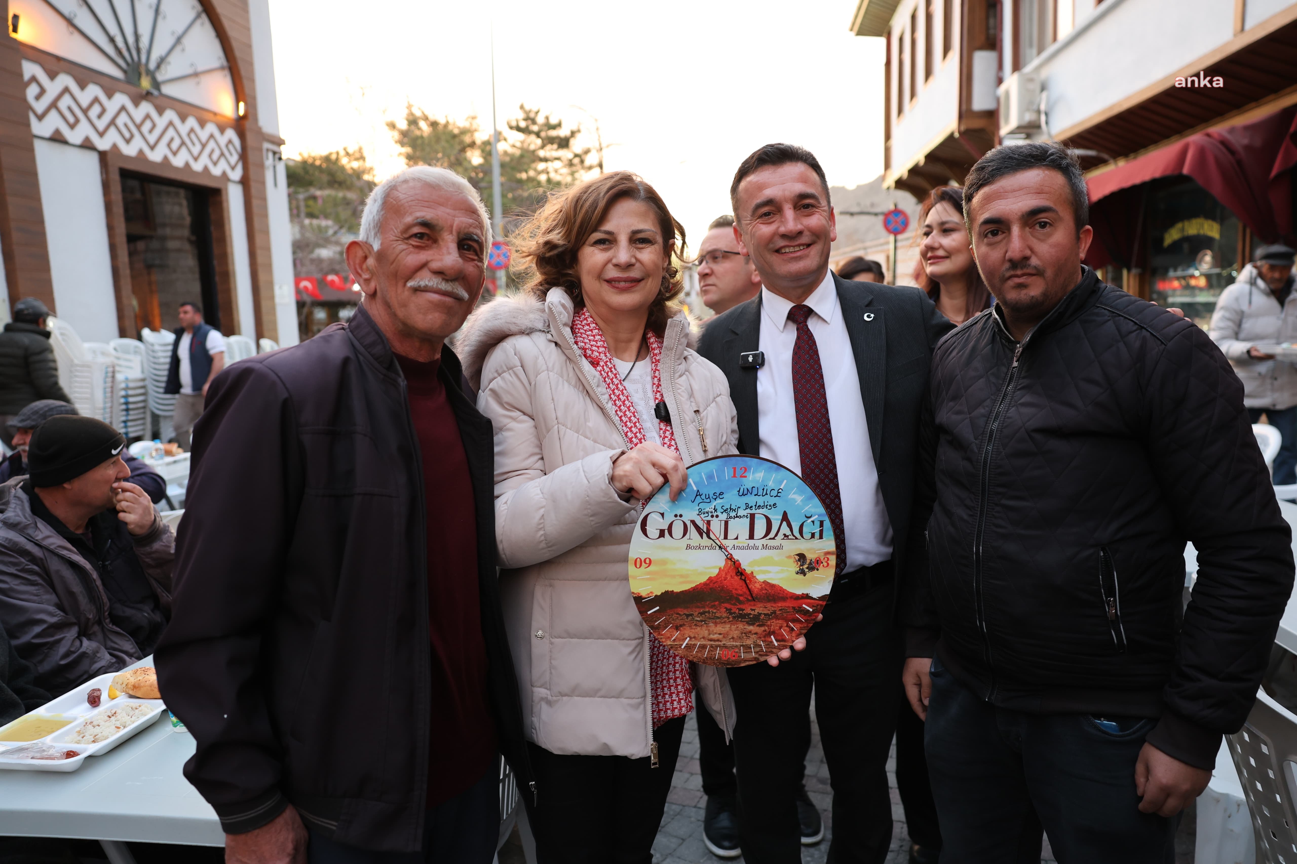 Eskişehir Büyükşehir Belediyesi, Sivrihisar'da iftar programı düzenledi