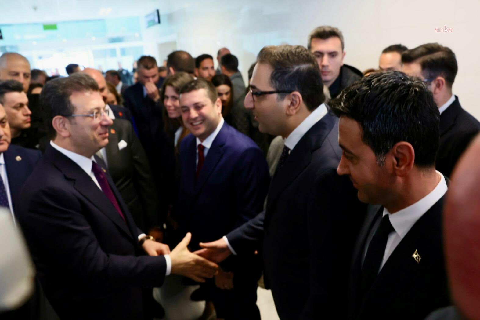 İzmir’deki belediye başkanlarından Ekrem İmamoğlu’na tam destek
