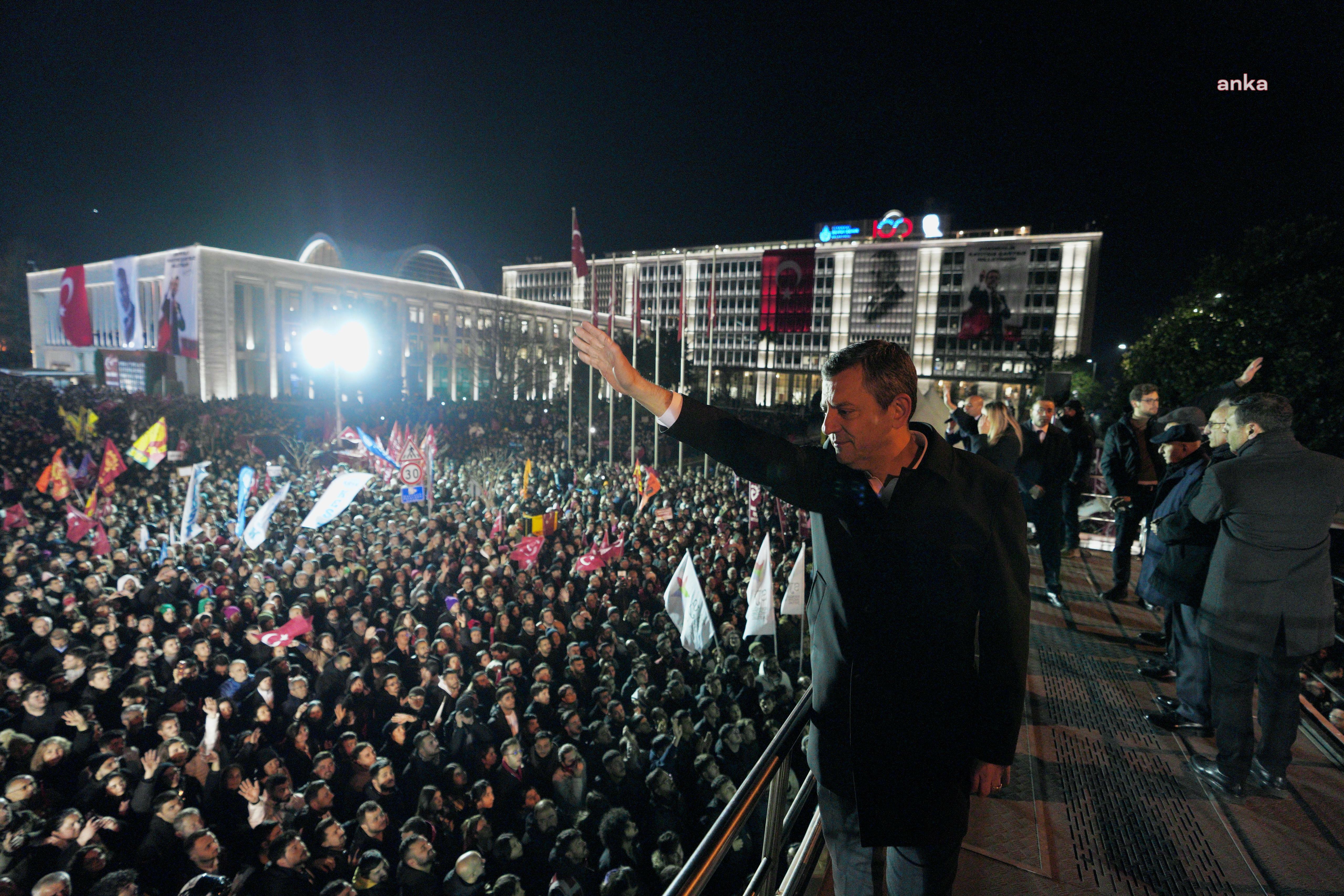 Özgür Özel, bu akşam 20.30'da Saraçhane'de halk buluşmasında vatandaşlara seslenecek