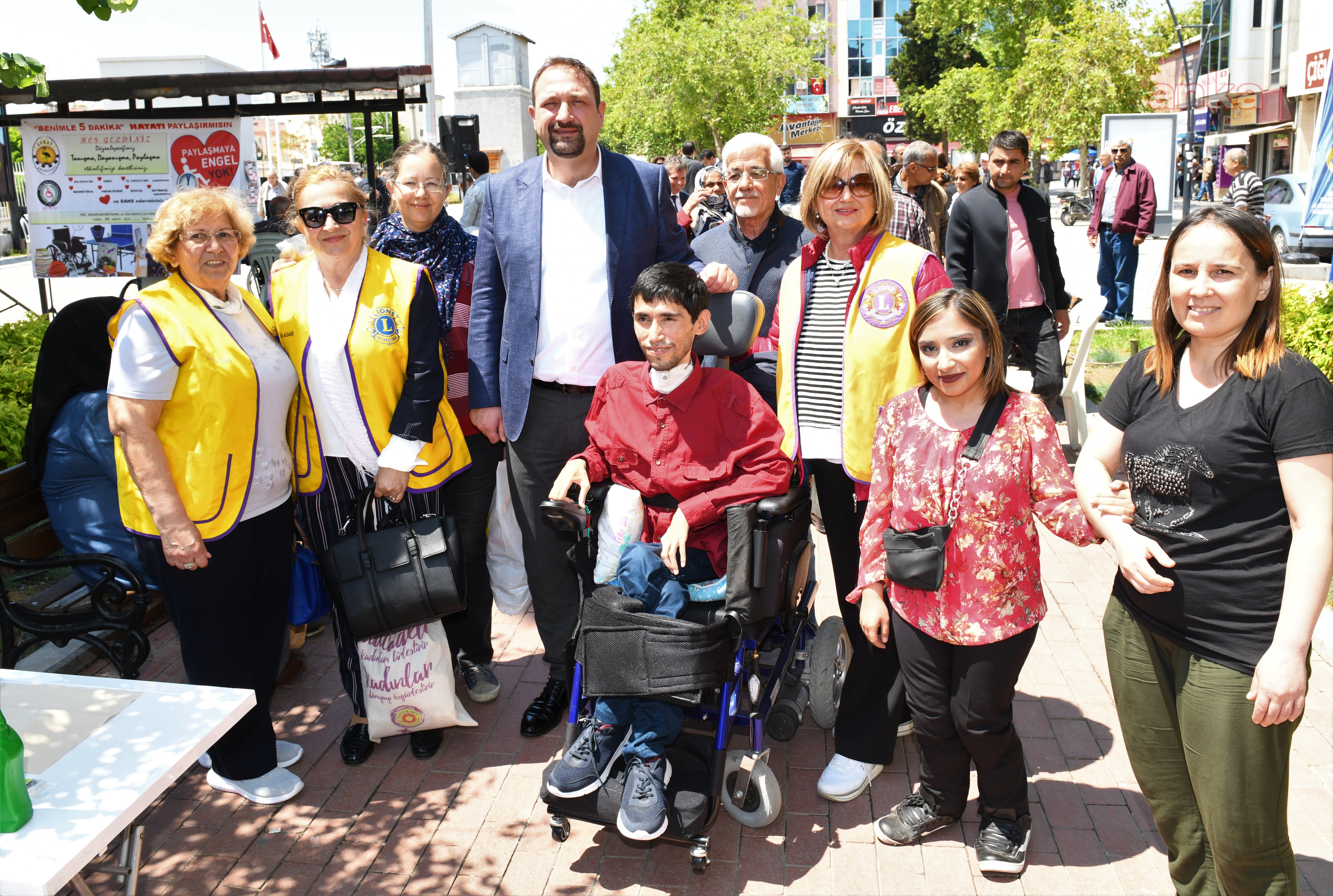ÇİĞLİ BELEDİYE BAŞKANI GÜMRÜKÇÜ: "ENGELLİ VATANDAŞLARIMIZIN UĞRADIĞI AYRIMCILIĞI ORTADAN KALDIRACAĞIZ"
