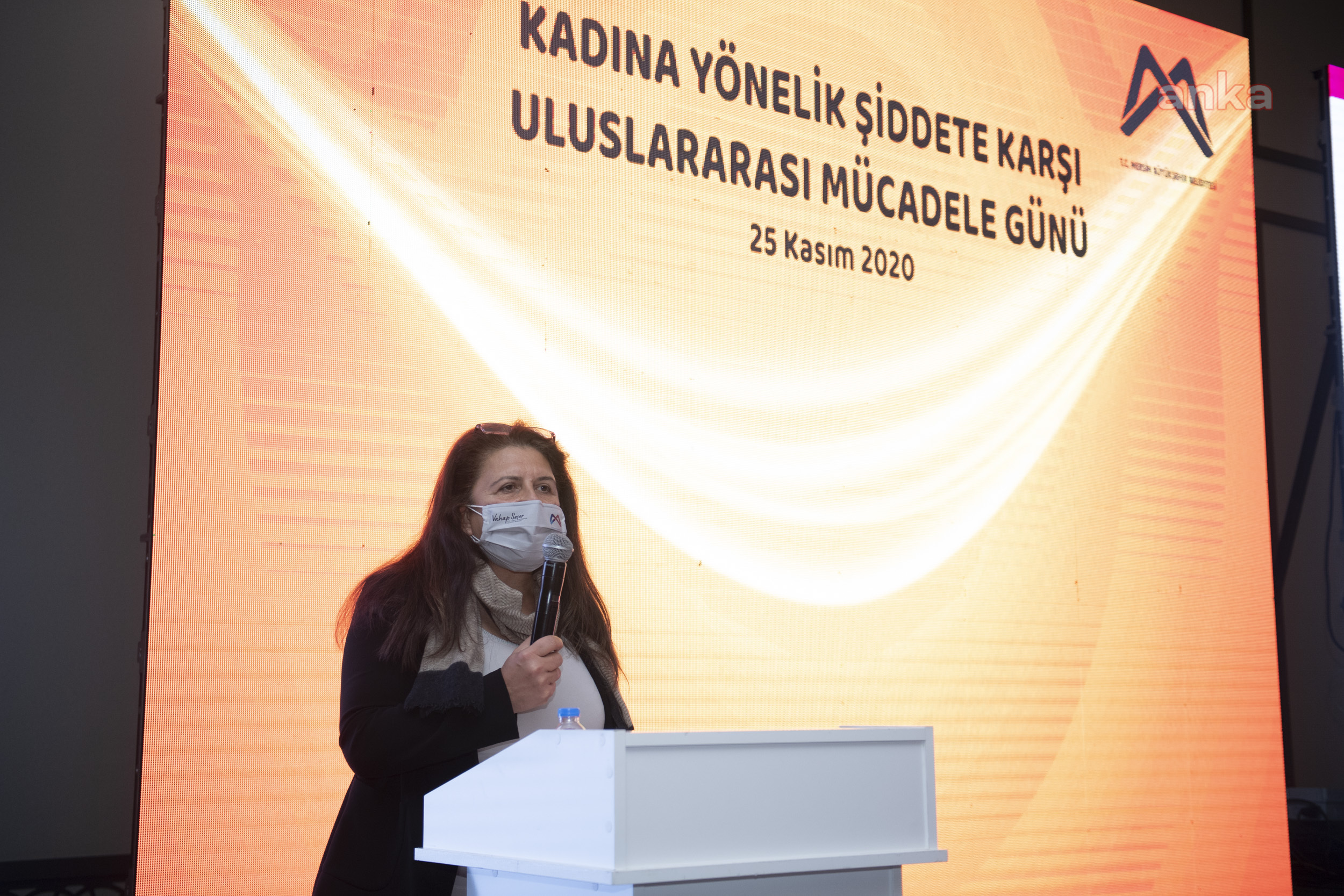 MERSİN BÜYÜKŞEHİR’DEN PERSONELE "TOPLUMSAL CİNSİYET EŞİTLİĞİ" VE "KADIN HAKLARI" EĞİTİMİ