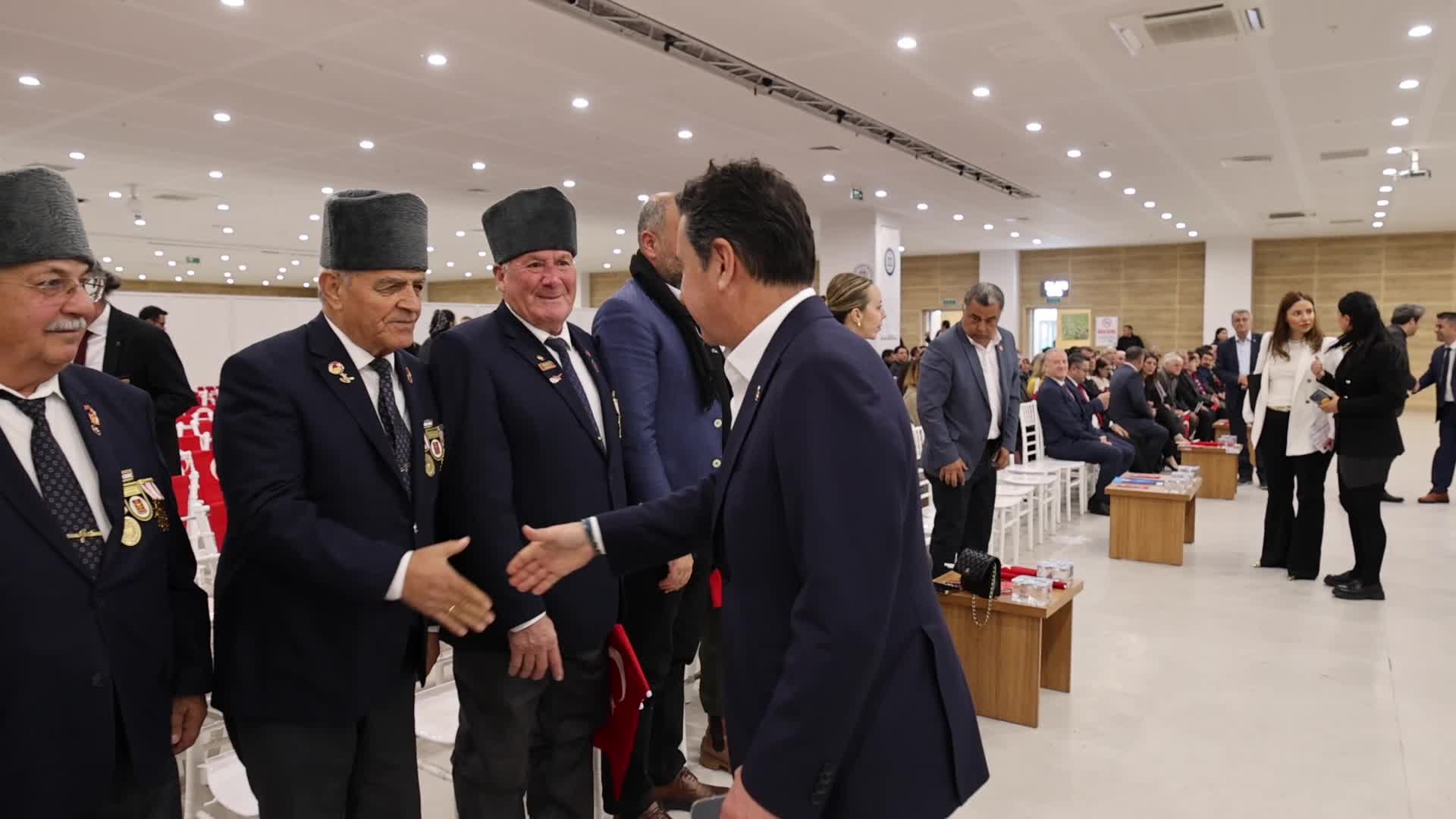Muğla Büyükşehir Belediyesi’nden şehitlere vefa: “Muğla Şehitler Albümü” tanıtıldı