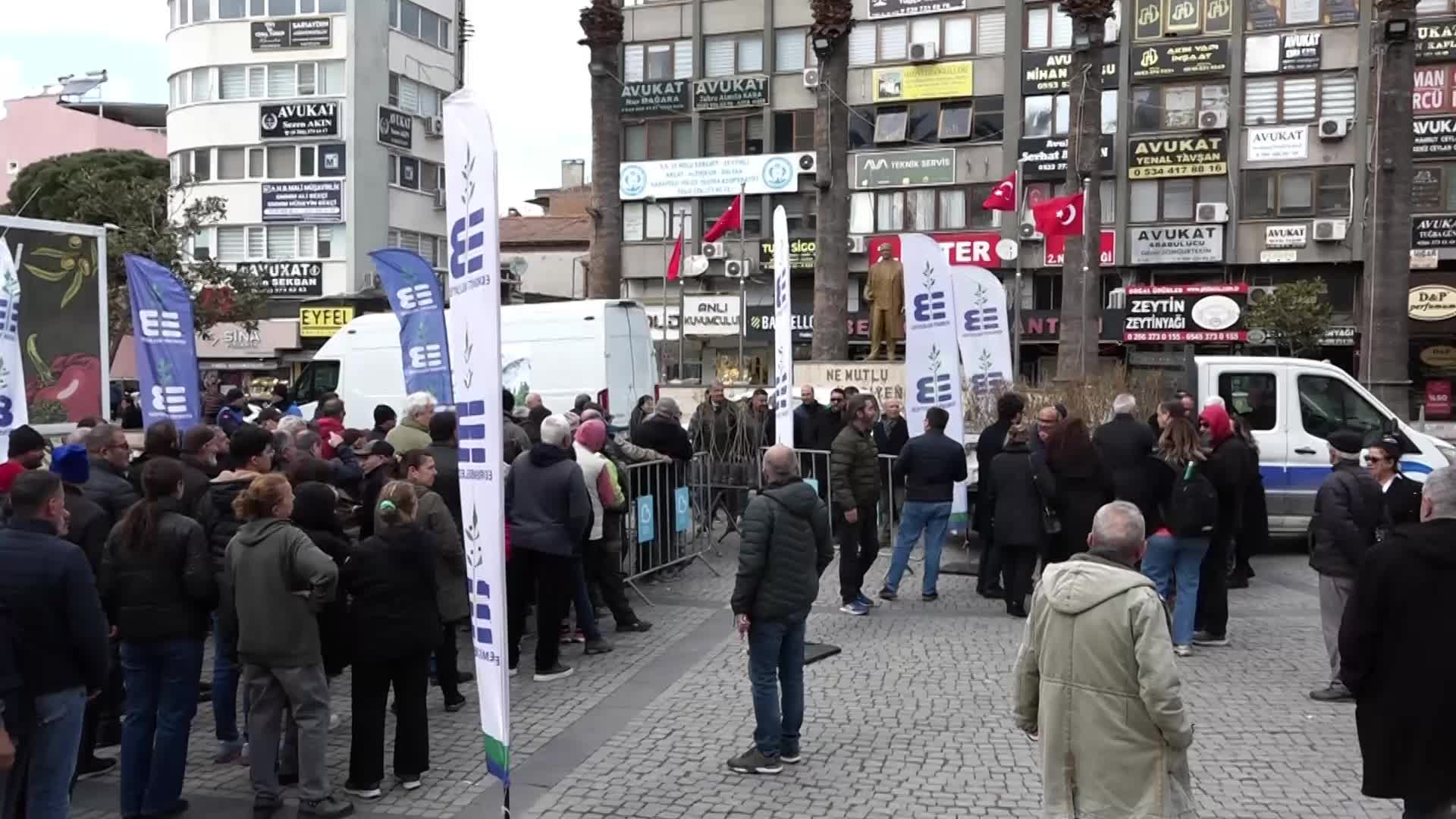 Edremit Belediyesi’nden Orman Haftası’nda ücretsiz nar fidanı dağıtımı