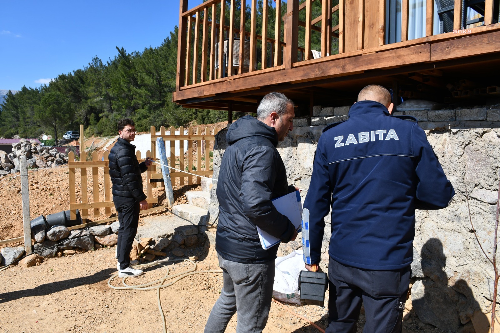Torbalı Belediyesi, hobi bahçelerine geçit vermiyor
