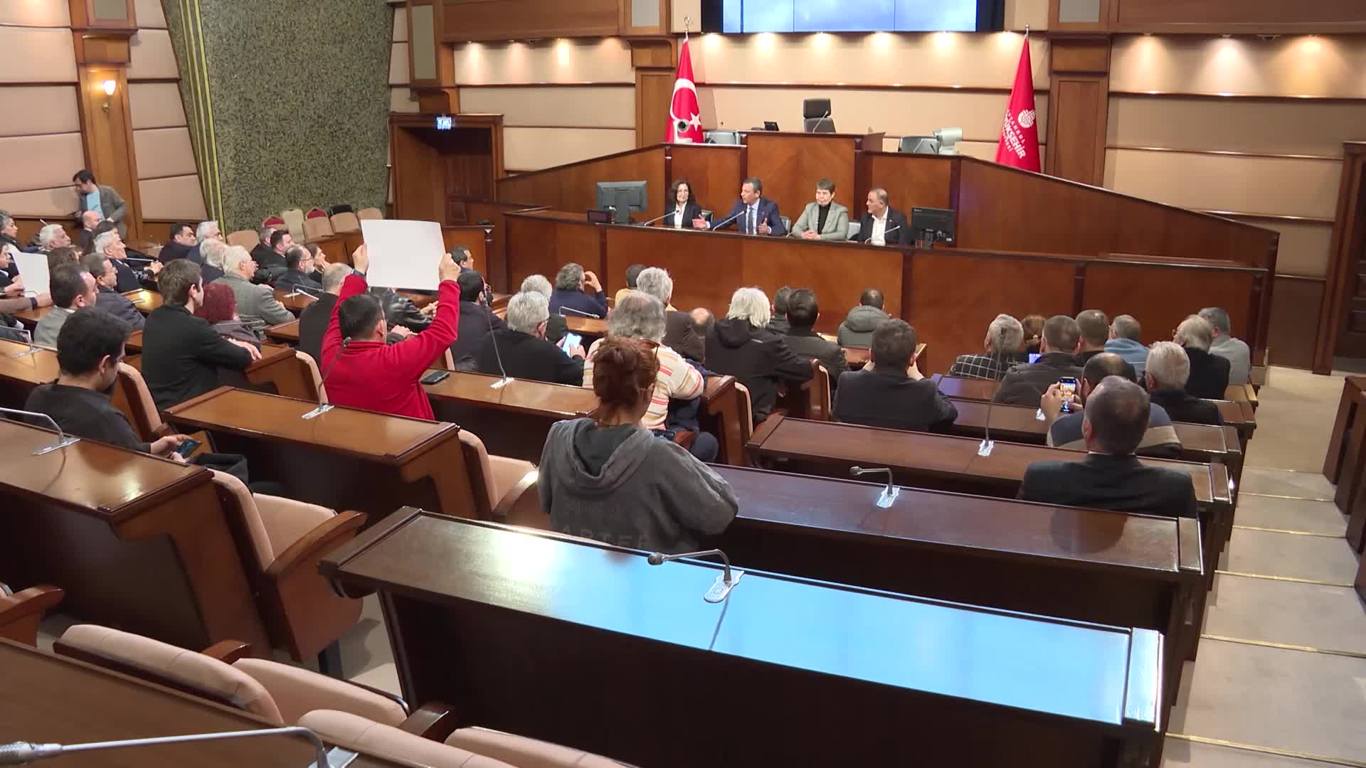 TMMOB ve TTB’den Saraçhane'de CHP’ye destek ziyareti