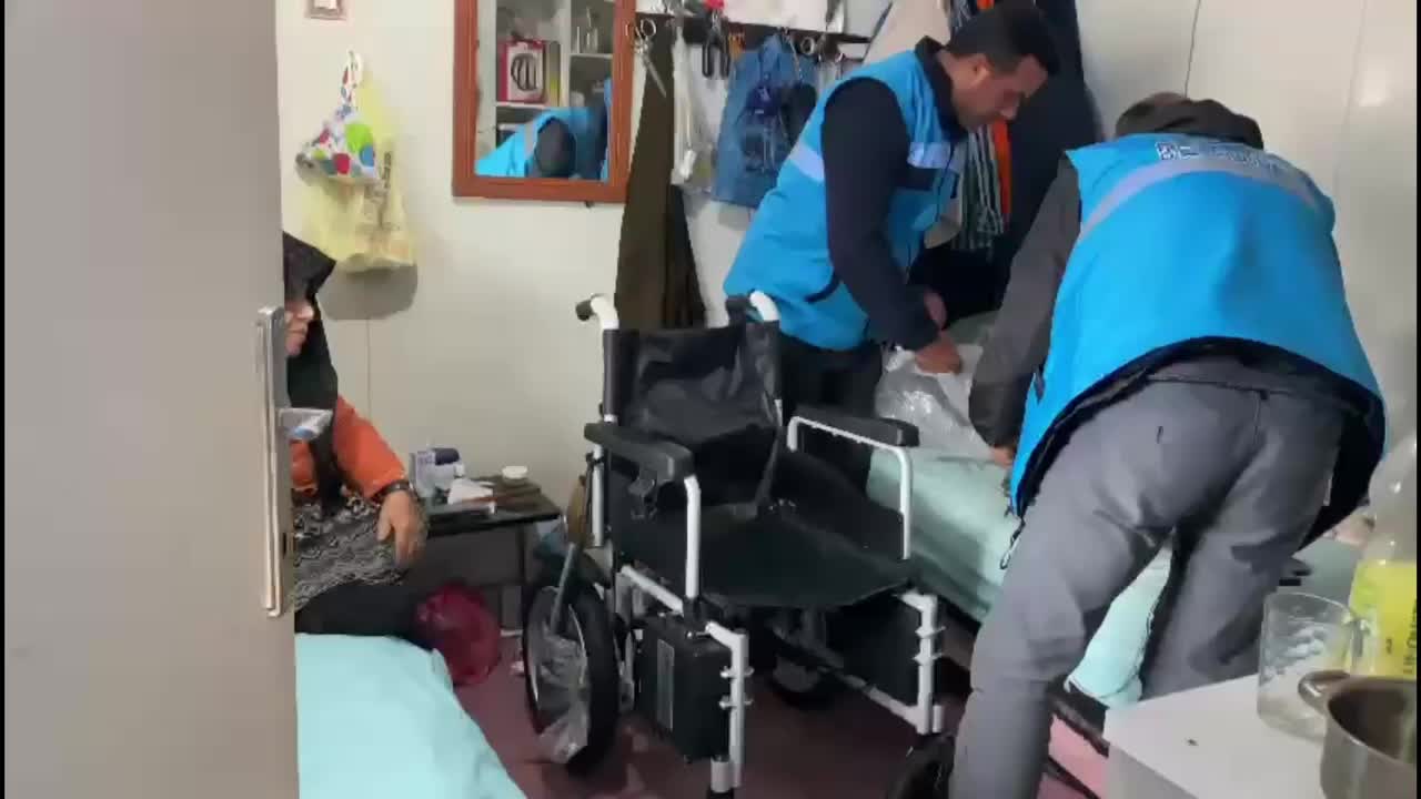 Adıyaman Belediye Başkanı Tutdere, vatandaşın akülü araç talebini yerine getirdi