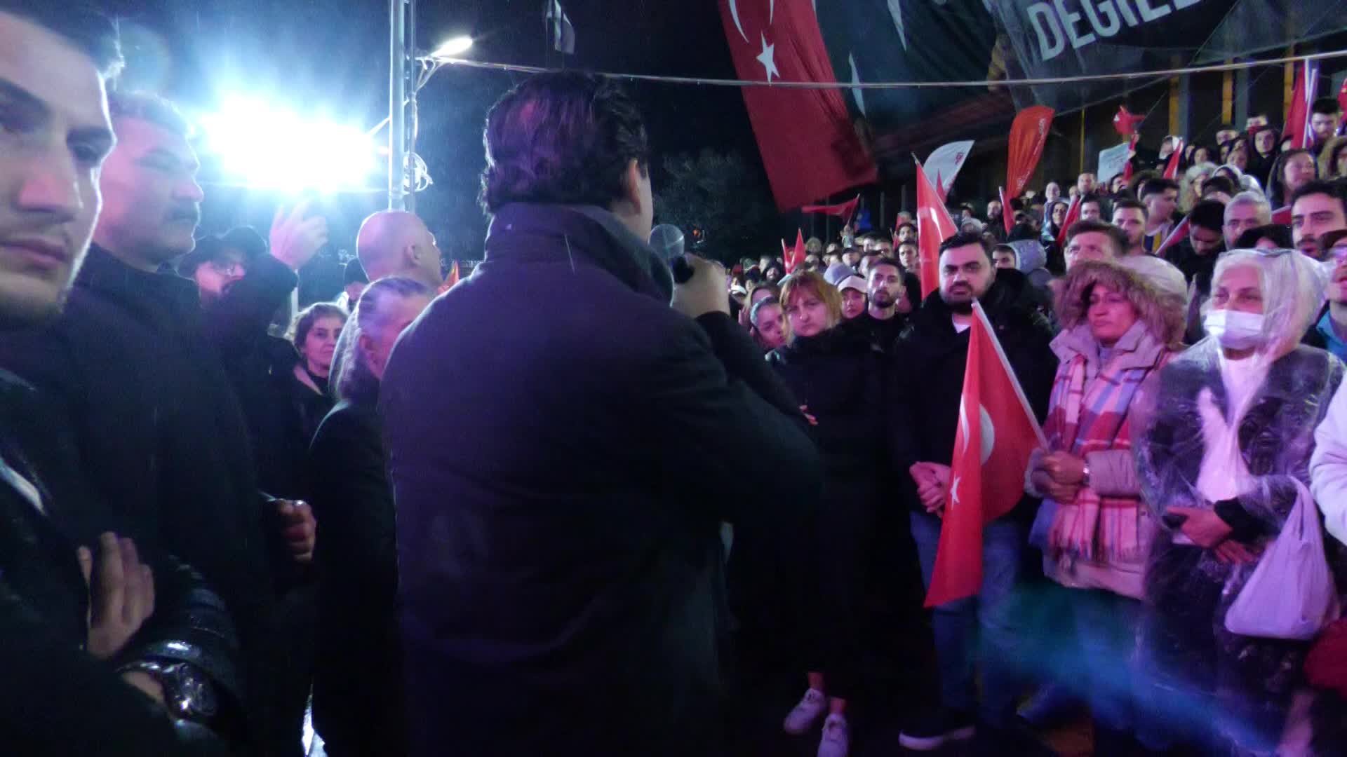 CHP'li Başarır Şişli Belediyesi'ne kayyum olarak atanan Ertürkmen'e seslendi: "Baban, annen seni Tayyip Bey'in emirleriyle sandığa kilit vurman için okutmadı"