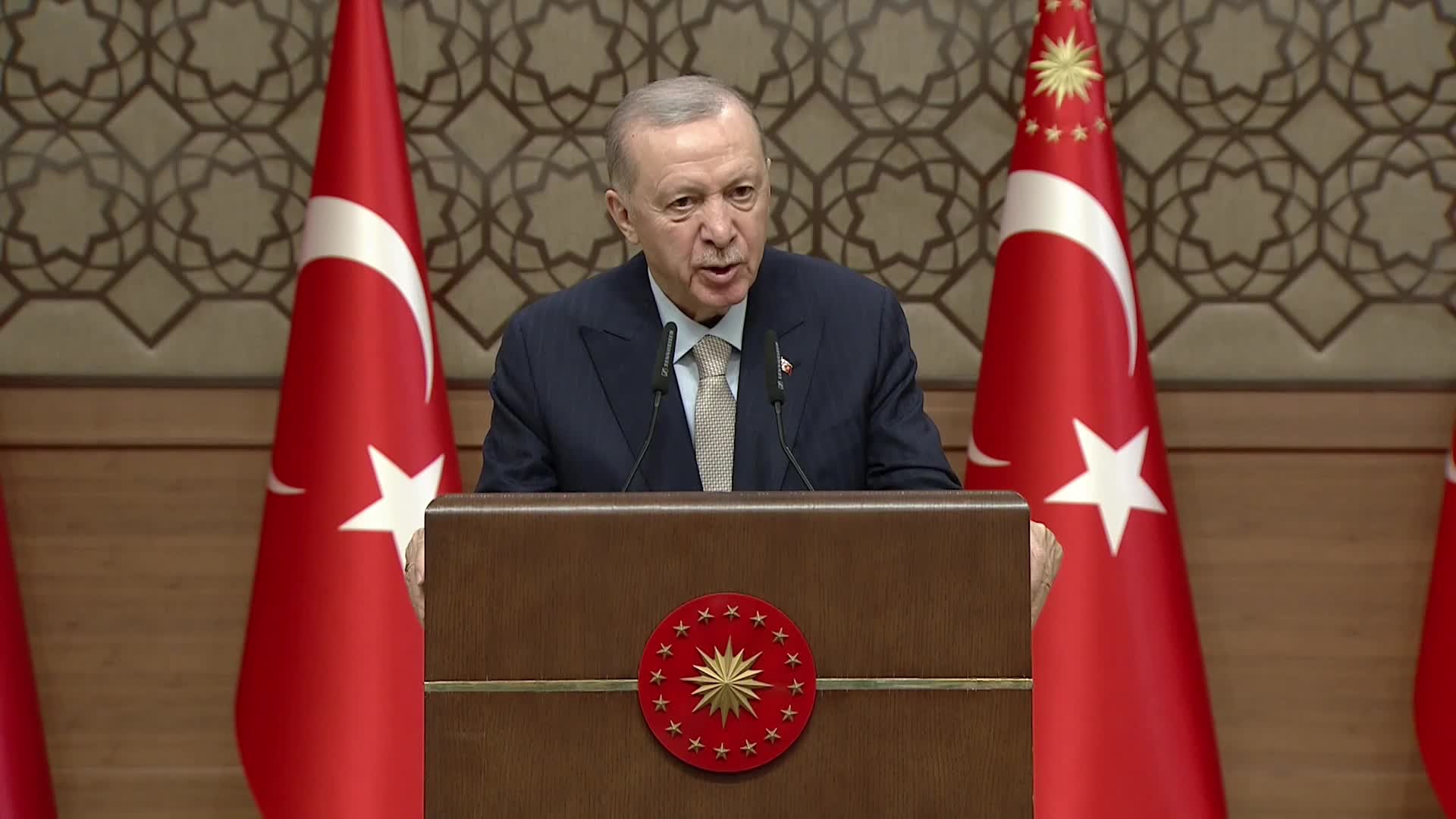 Cumhurbaşkanı Erdoğan: "Dışa bağımlılığı ortadan kaldıracağız, dijital dönüşüm, yeşil ekonomi ve küresel pazarlara entegrasyonu destekleyeceğiz"
