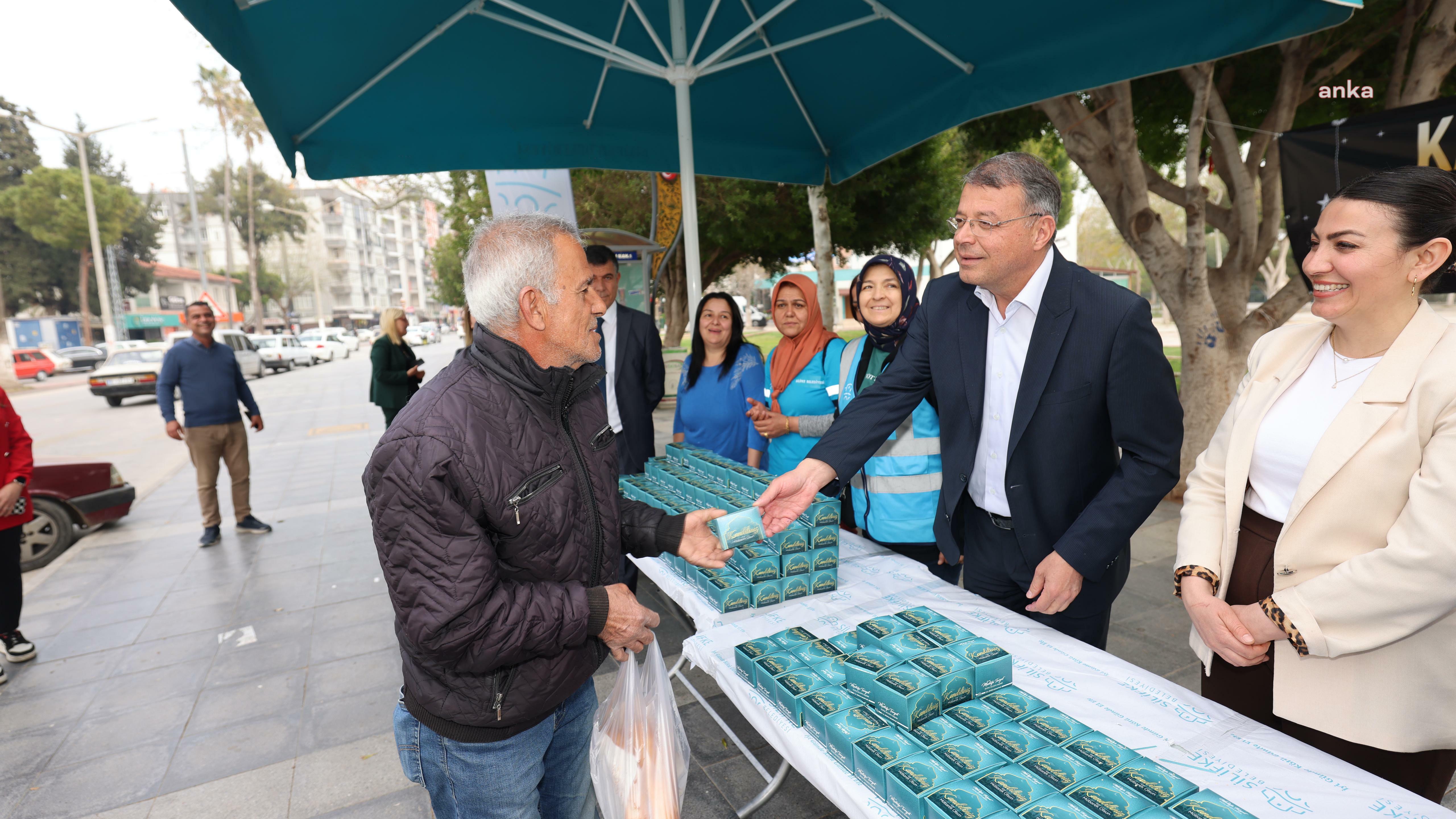 Silifke Belediyesi'nden kandil simidi ve çorba ikramı