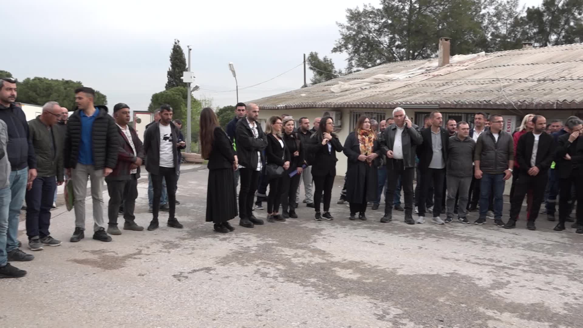 İzmir Büyükşehir Belediye Başkanı Tugay: “Kol kola girince her şey çözülür”