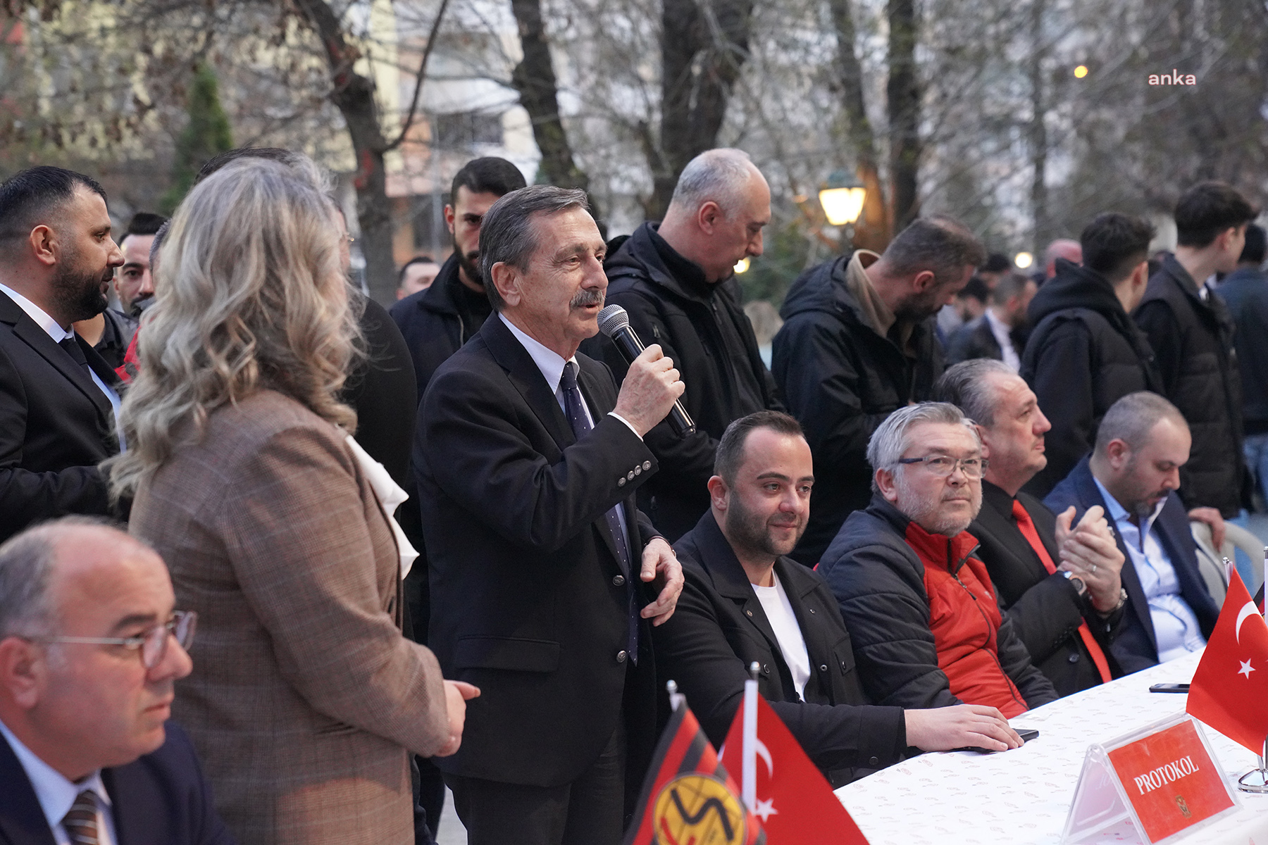 Tepebaşı Belediyesi Eti Park'ta iftar sofrası kurdu