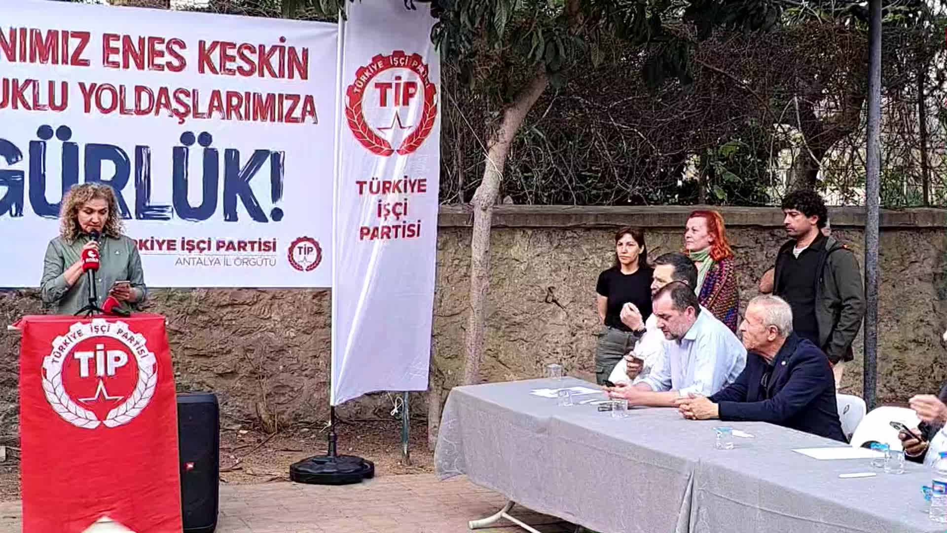 Tip Genel Başkanı Baş: "Bu iktidardan kurtulmak için, adalet için, demokrasi için, özgürlük için bütün yurttaşlarımızı yan yana gelmeye çağırıyoruz"