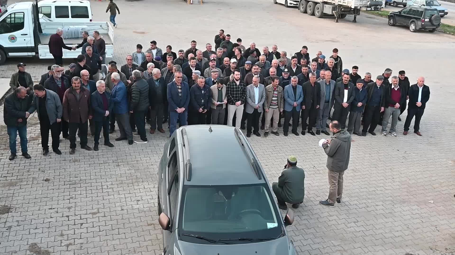 Yozgat’ta kuraklığın devam etmesi çiftçinin endişesini artırdı... Çiftçiler yağmur duasına çıktı