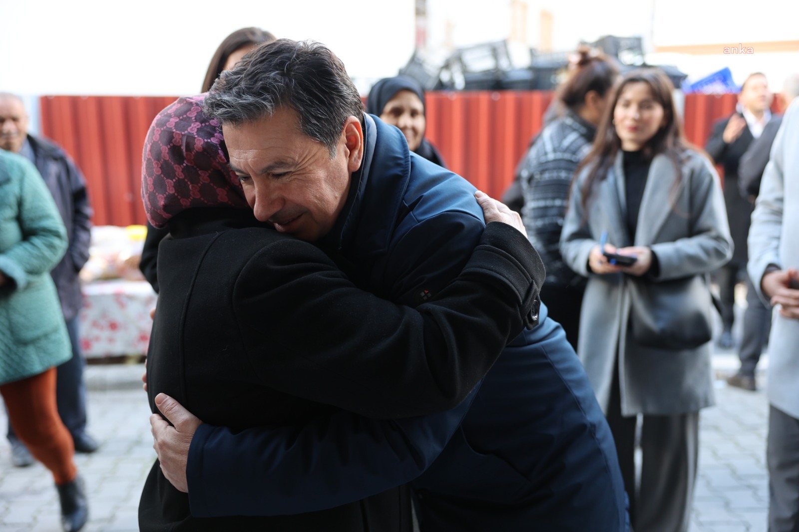 Muğla Büyükşehir Belediyesi'nden emeklilere 4 bin lira bayram desteği