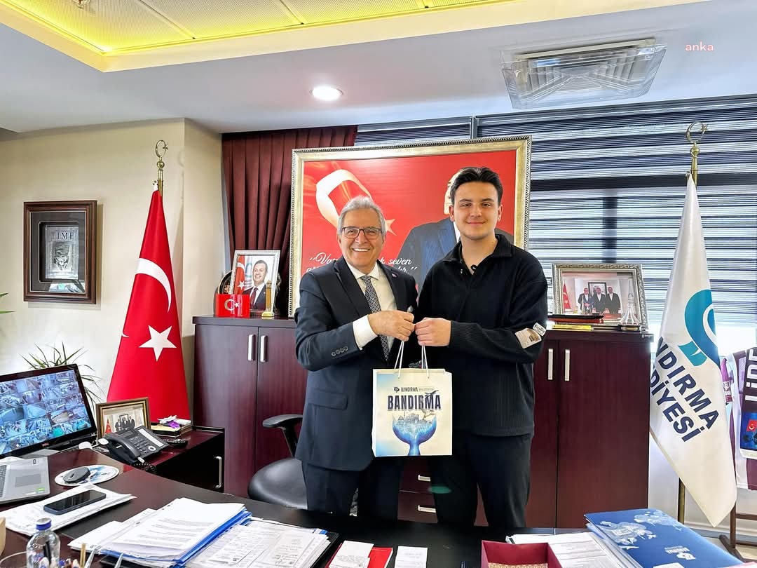 Bandırma Belediye Başkanı Mirza, 3 Bant Bilardo Şampiyonası Türkiye üçüncüsü Ant İşen’i ağırladı