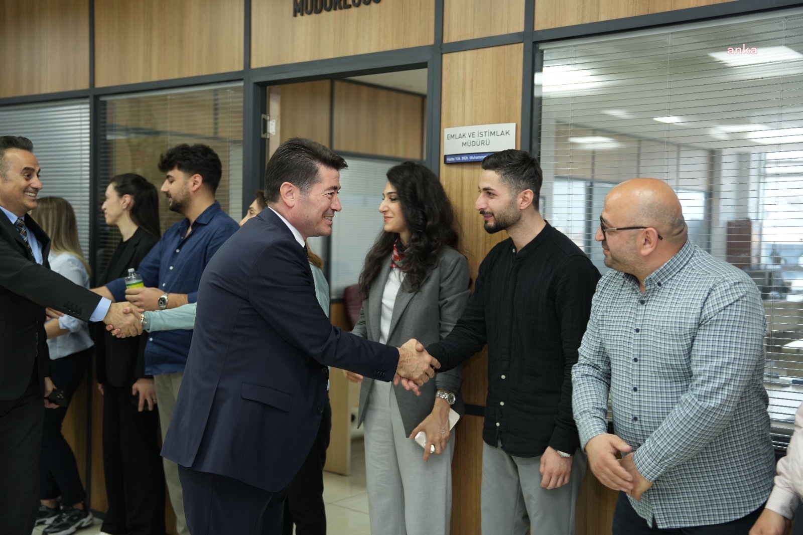 Ortahisar Belediye Başkanı Kaya personel ile bayramlaştı