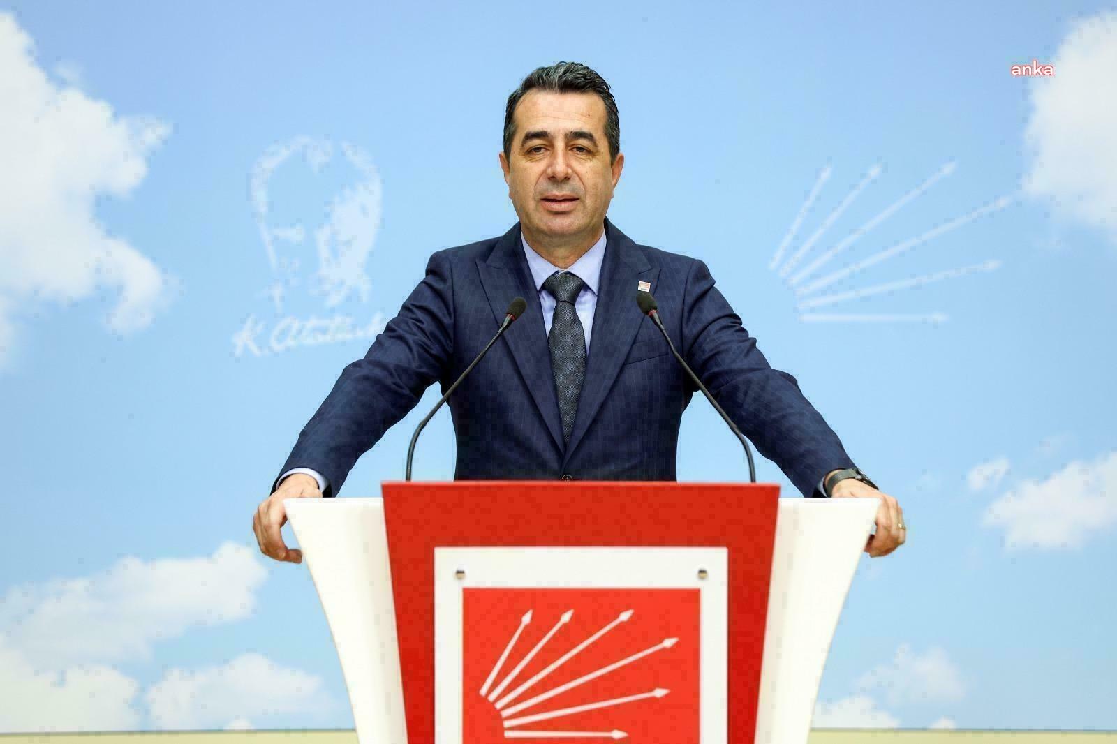 Erhan Adem: "Bayramlar sevinç yerine kaygı getiriyor"
