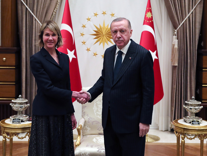 ERDOĞAN, ABD BİRLEŞMİŞ MİLLETLER DAİMİ TEMSİLCİSİ CRAFT’I KABUL ETTİ (04.03.2020)