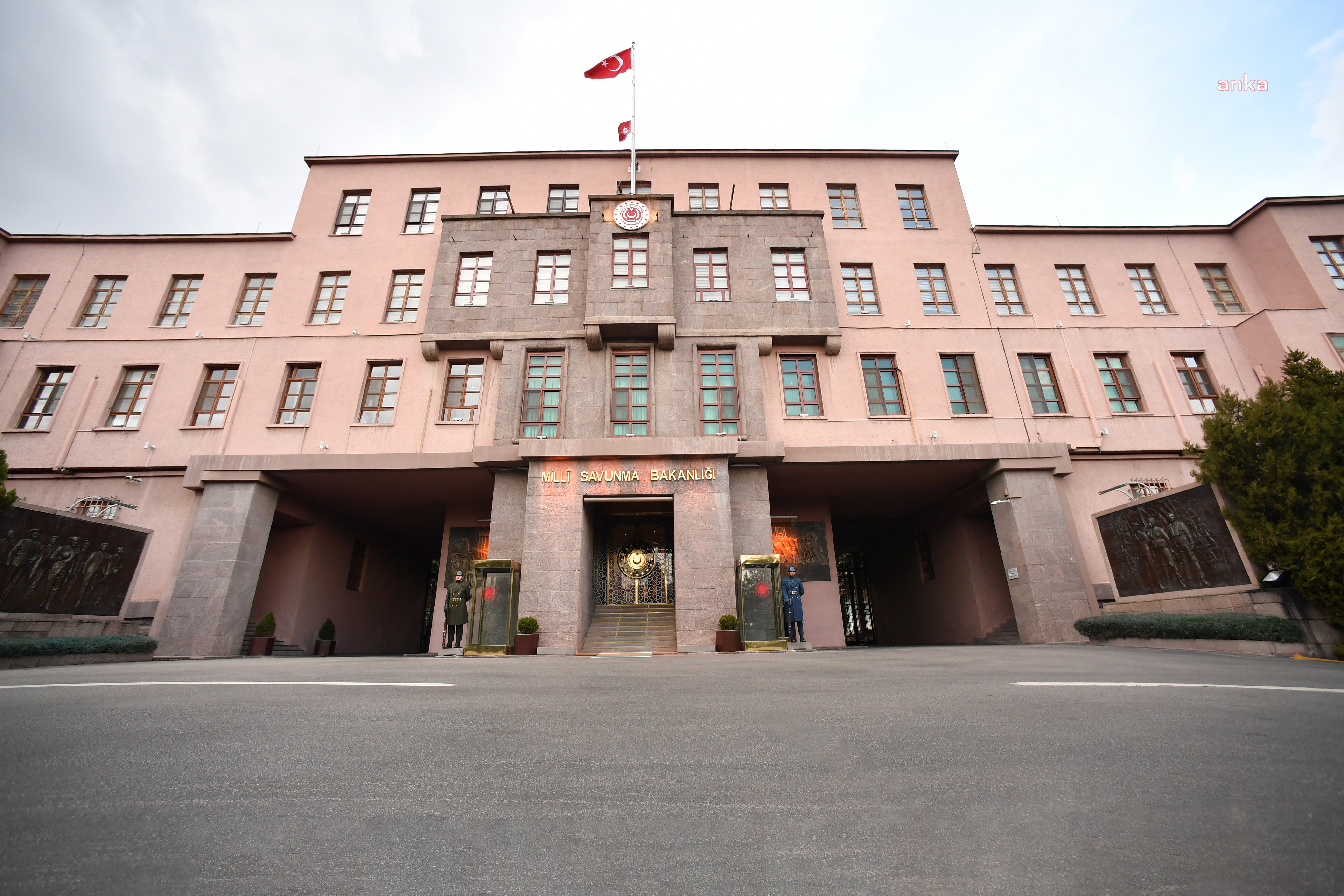 MSB: Bir askerimiz şehit oldu
