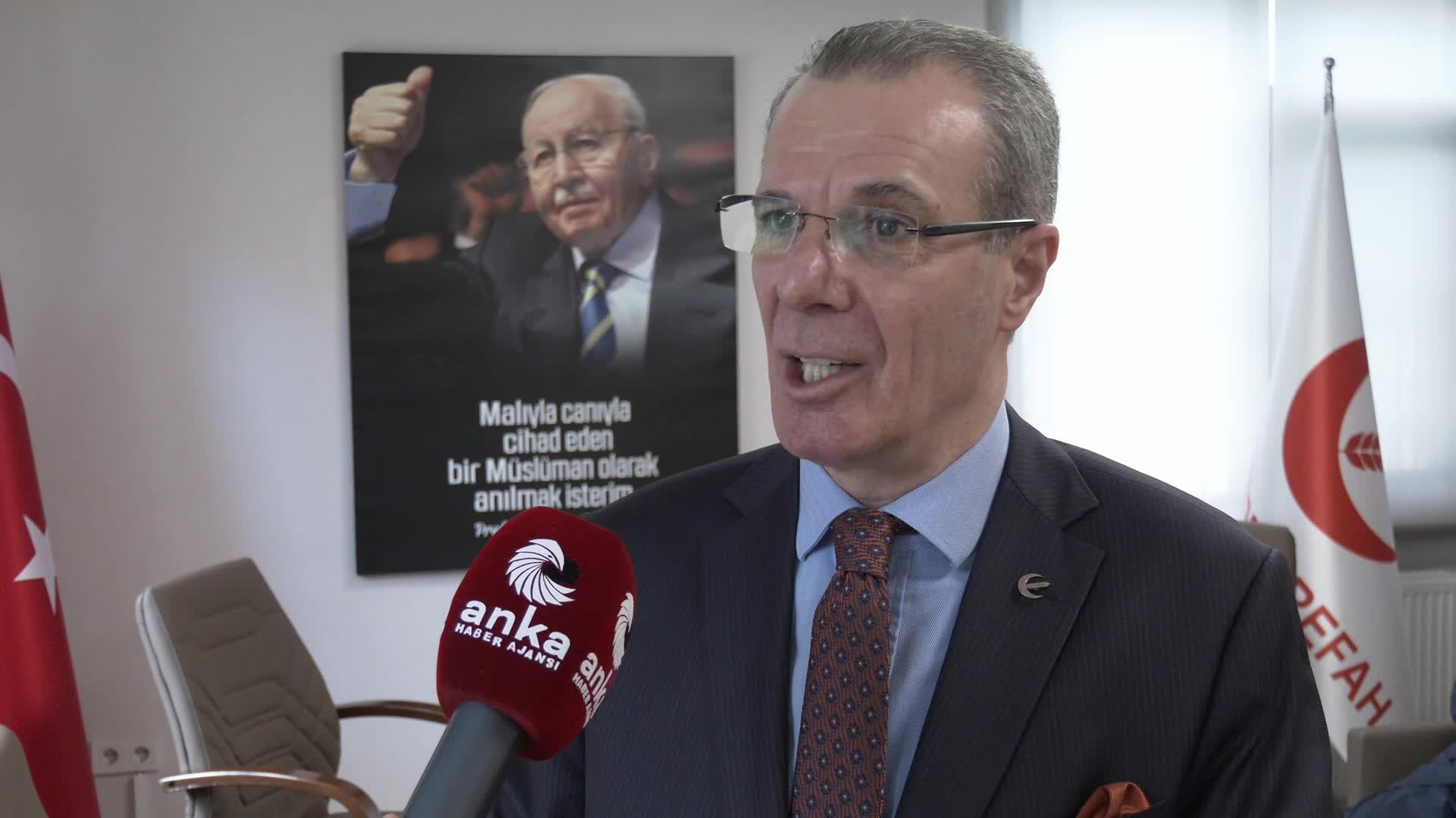 AK Parti ve MHP Yeniden Refah Partisi'yle bayramlaşmadı... Osmanağaoğlu: "Fındık kabuğunu doldurmayacak gerekçelerle bayramlaşmamayı doğru bulmuyoruz"