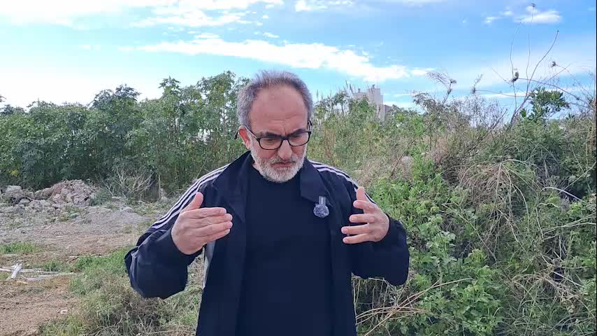 Samandağ’da tekrar faaliyete başlayan beton santraline mahallelilerden tepki... Mahalle sakini Oruç: "Mahkeme kararına hile yapıldı"